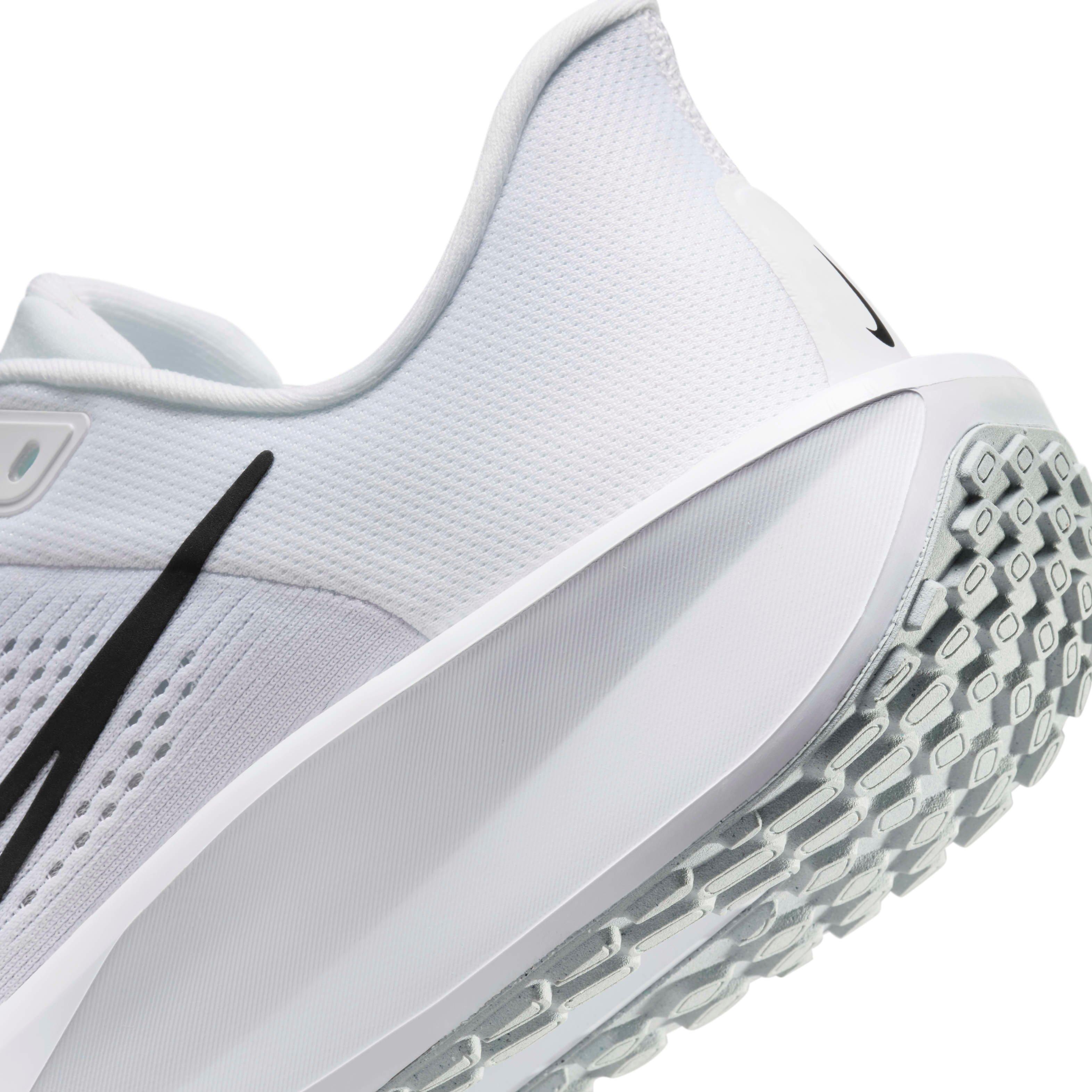 Nike Quest 6 "White/Pure Platinum/Black" Men's Running Shoe - WHITE/PLATINUM/BLACK Thumbnail View 8