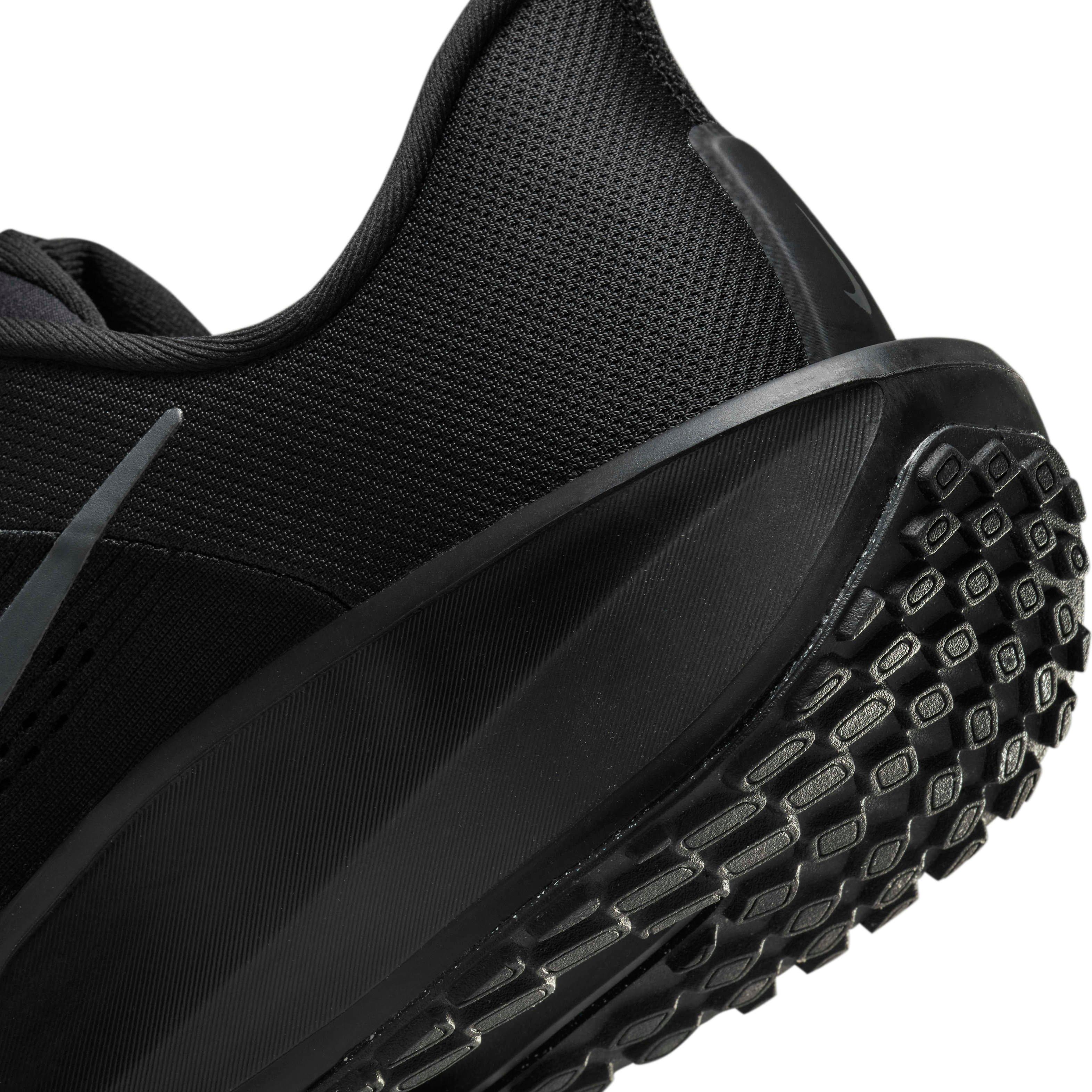 Nike Quest 6 Phantom Black BRAND NEW Size 13 Nike Quest 6 Running Shoe - Women main image 2