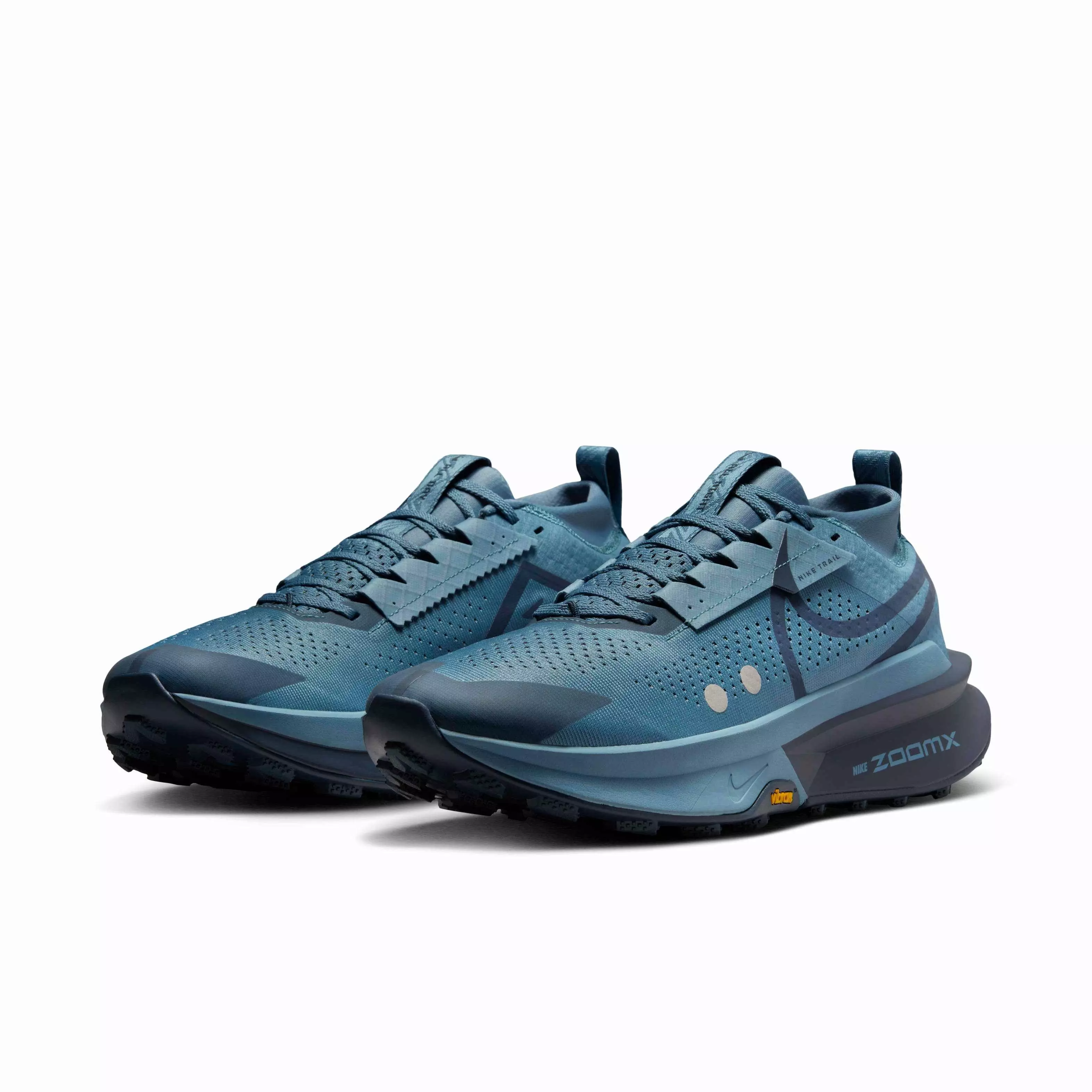 Nike Zegama 2 "Smokey Blue/Metallic Platinum/Armory Navy" Men's Trail Running Shoe - BLUE/PLATINUM/NAVY