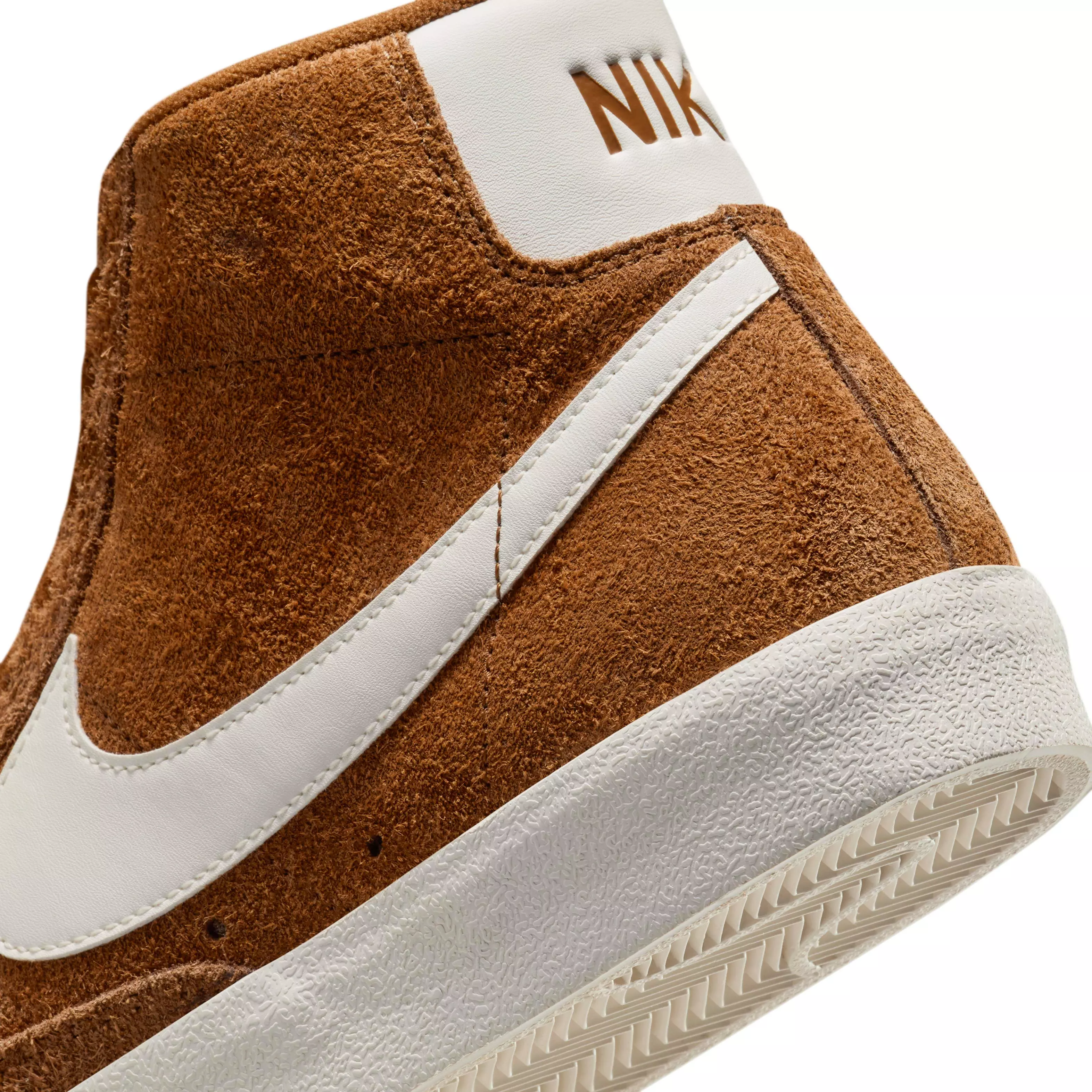 Nike Blazer Mid '77 Vintage "Light British Tan/Hyper Crimson/Sail" Men's Shoe - LT TAN/CRIMSON/SAIL