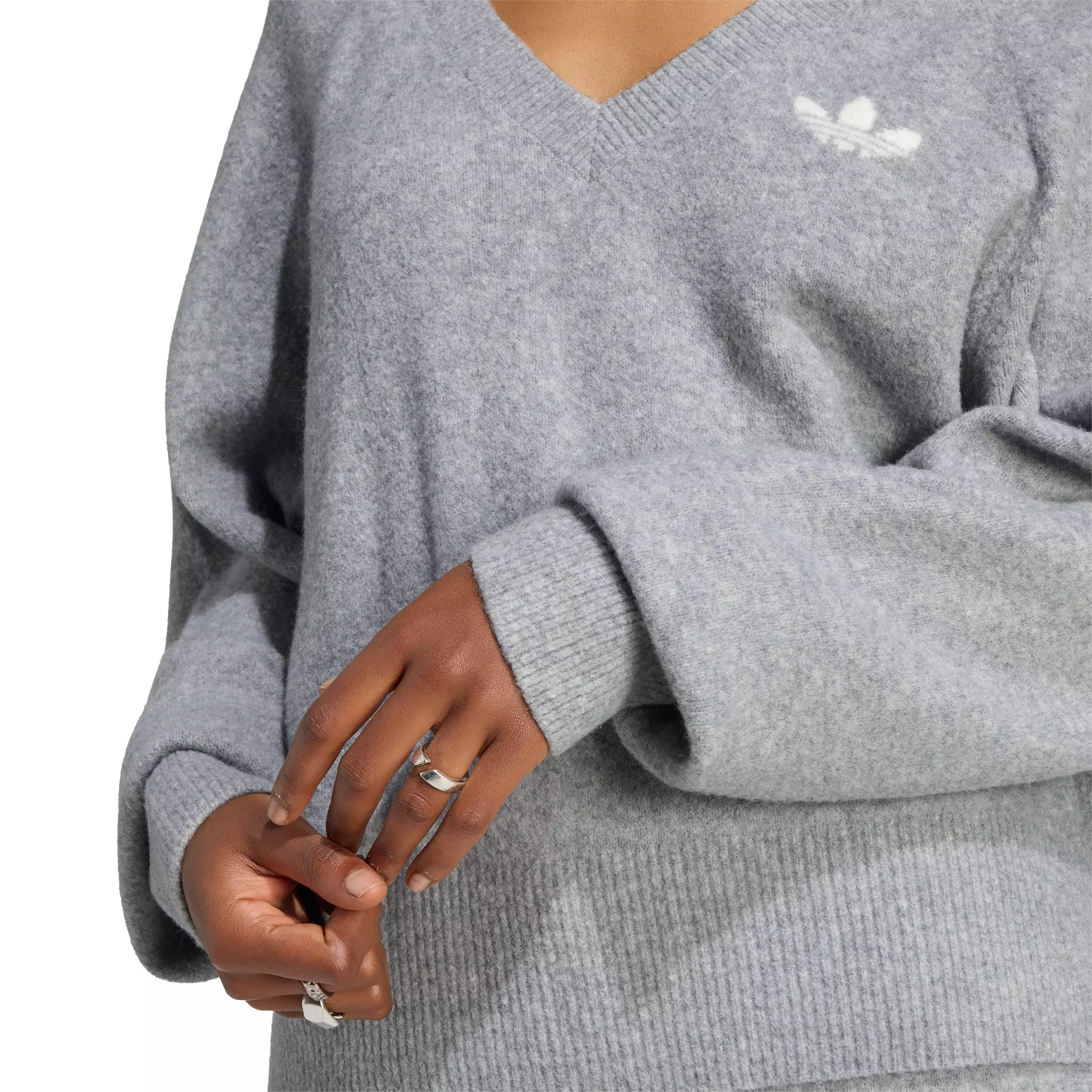 adidas Originals Women's Essentials Knit Long Sleeve V-Neck Sweater - Grey - GREY