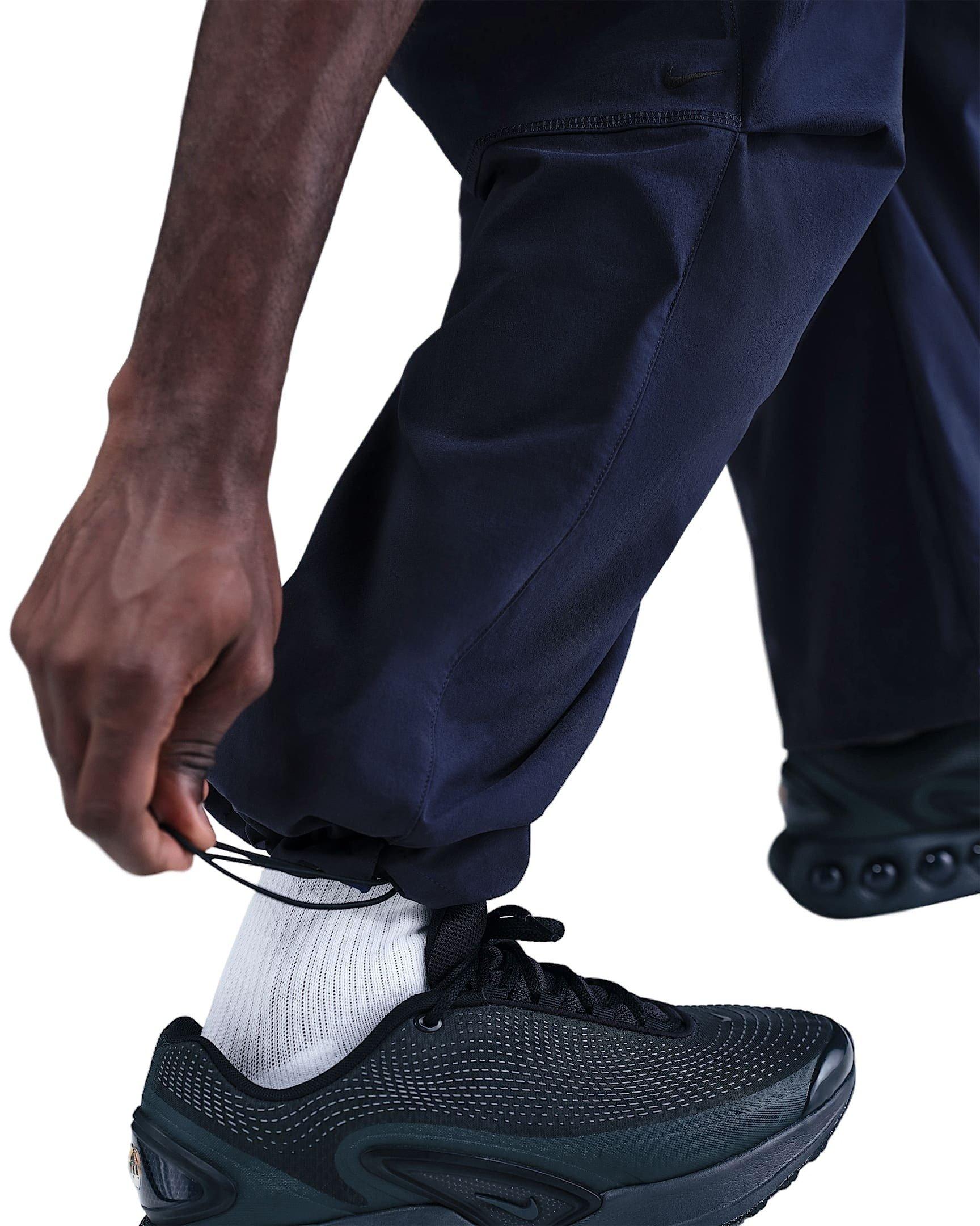 Nike Men's Tech Woven Oversized Pants - Obsidian - OBSIDIAN Thumbnail View 4
