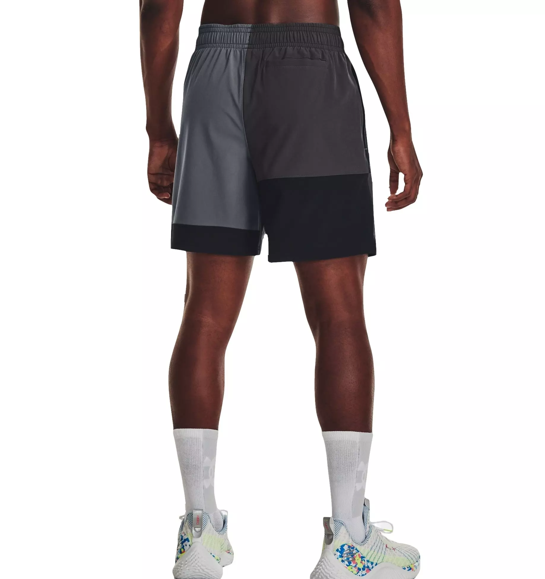 Under Armour Men's Curry Woven 7" Shorts - Black/Grey - BLACK/GREY
