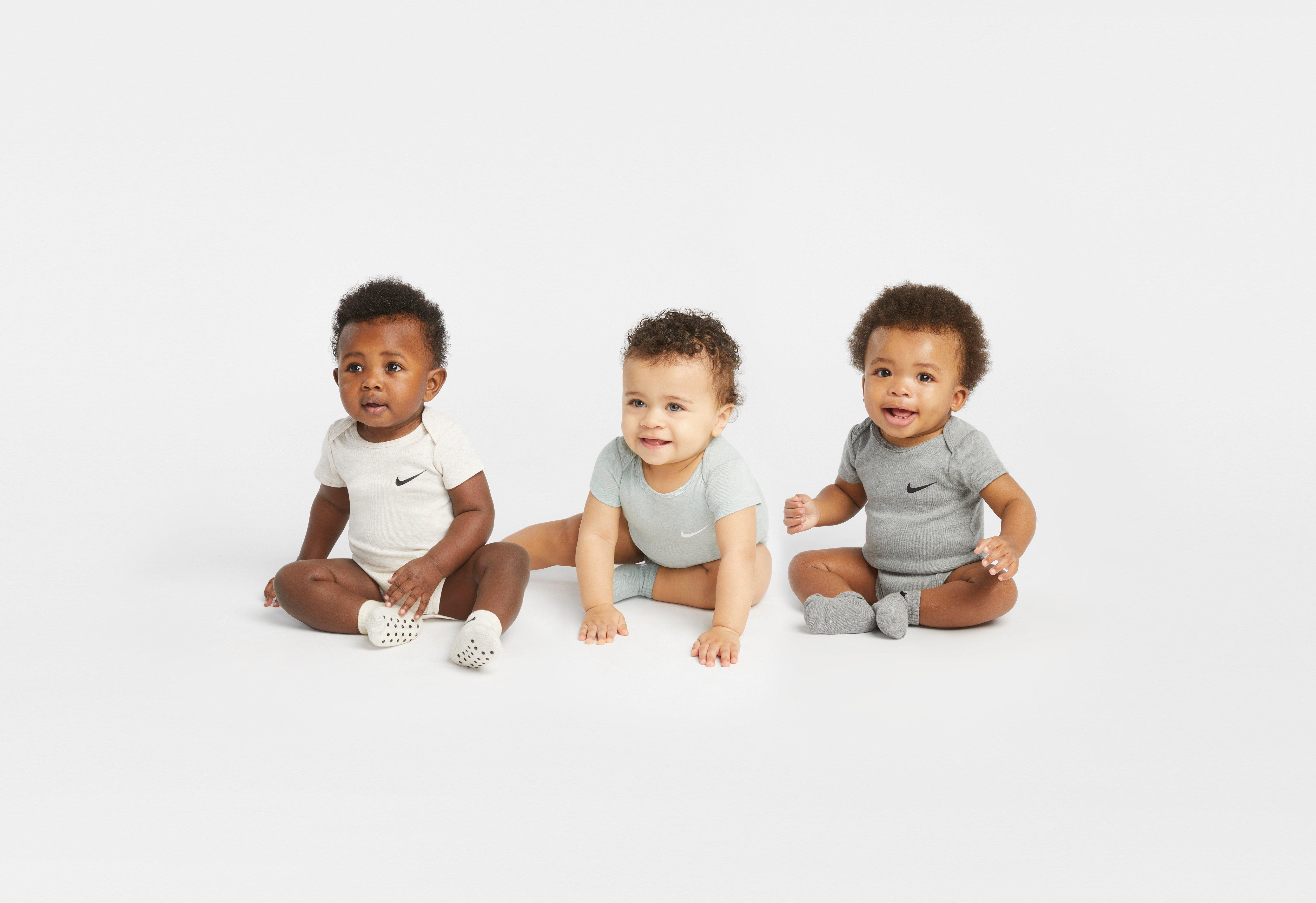 Nike Mini Me 3-Pack Infant Multi Heather Bodysuits