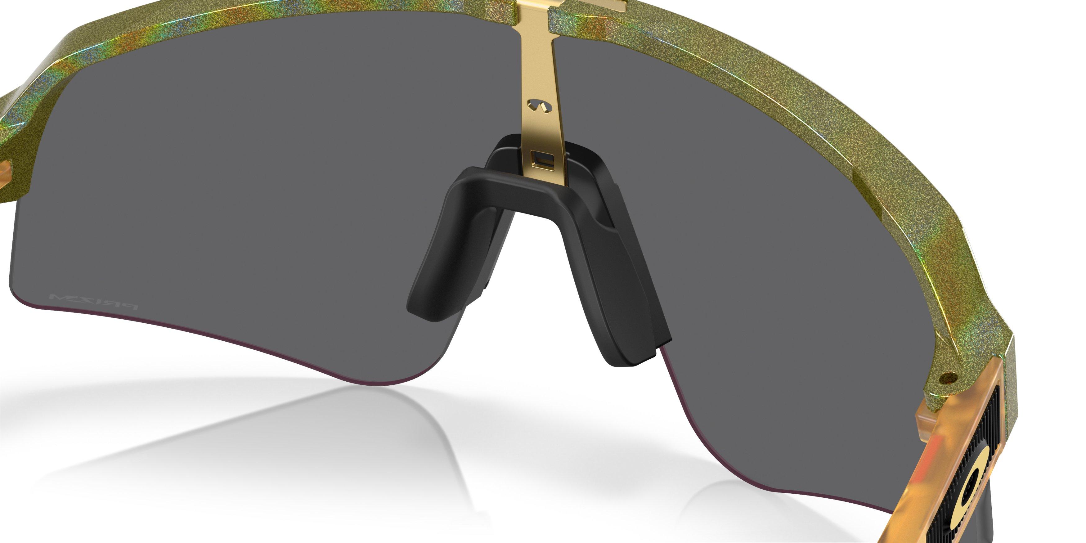 Oakley Sutro Lite Sweep Prizm Black Sunglasses &ndash; Fern Spacedust - GREEN/BLACK Thumbnail View 5