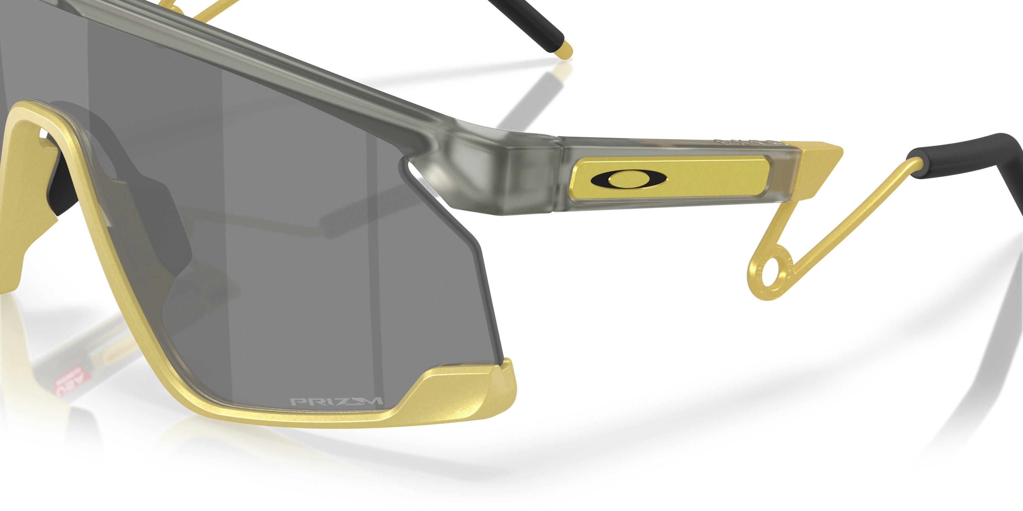 Oakley BXTR Metal Prizm Black Sunglasses &ndash; Matte Grey Ink/Vintage Gold - GREY/GOLD Thumbnail View 4