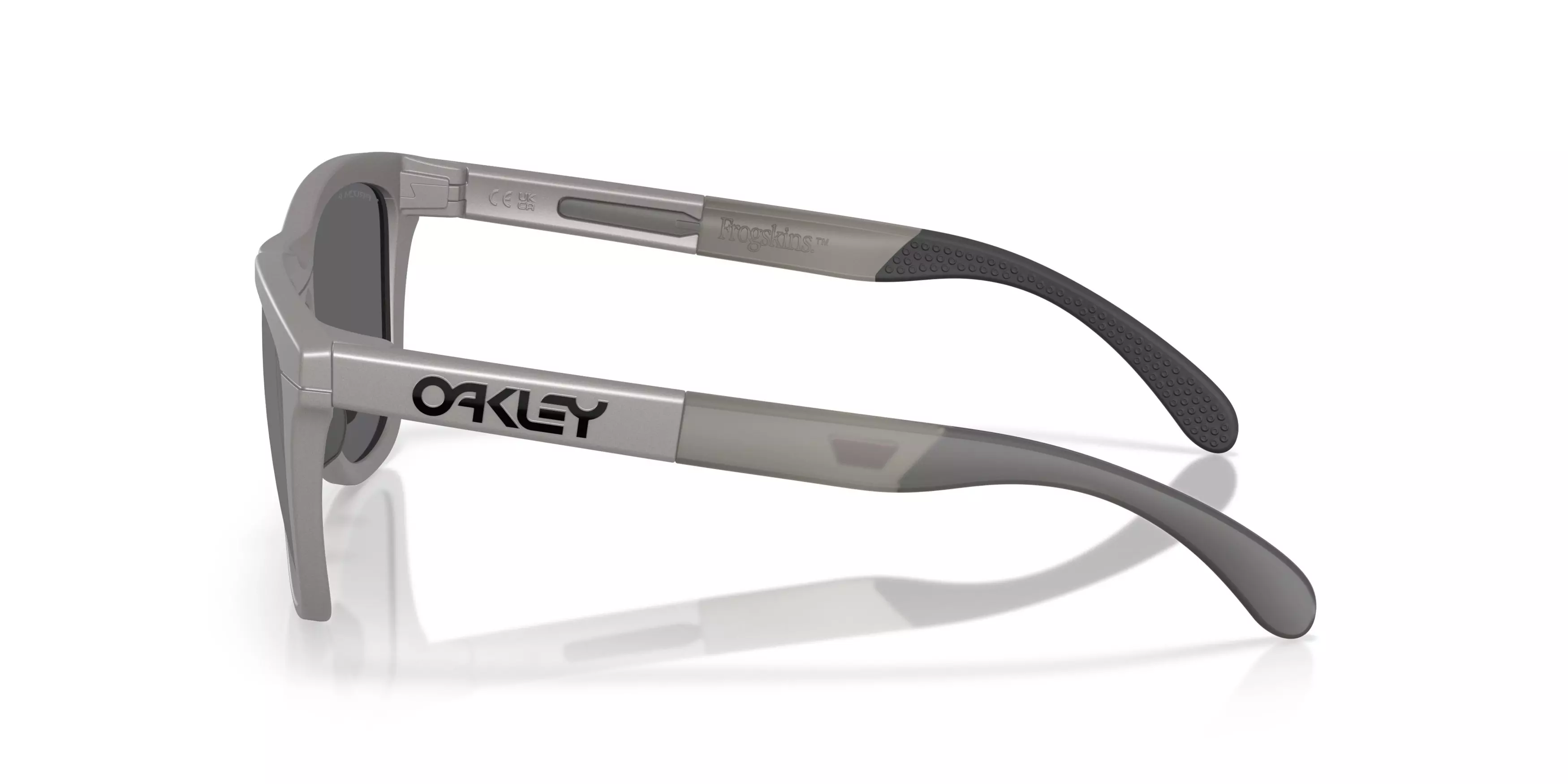 Oakley Frogskins Range Prizm Black Polarized Sunglasses – Titanium - GREY/BLACK