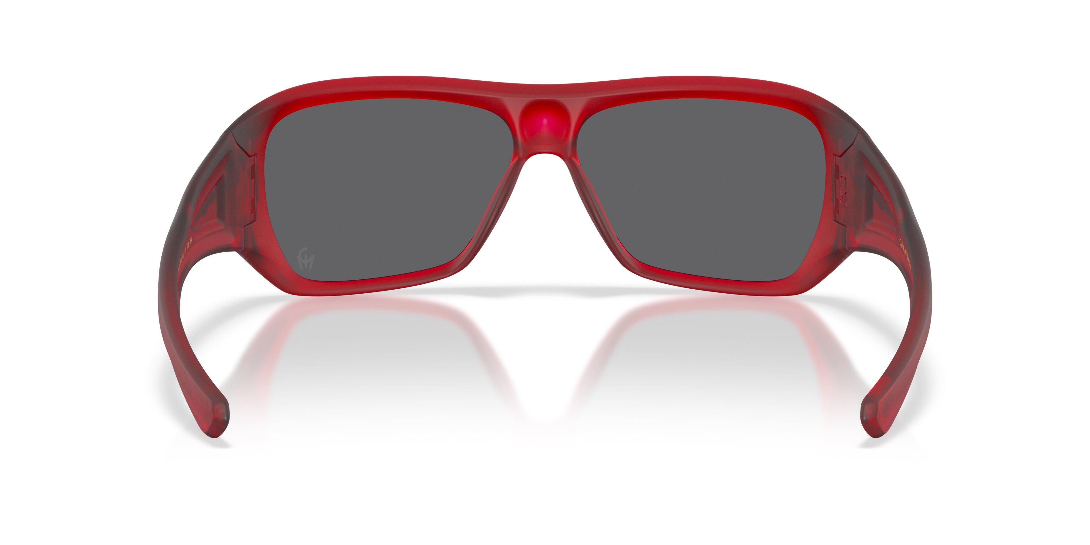 Oakley Chaminade Patrick Mahomes Prizm Black Sunglasses &ndash; Matte Trans Red - RED/BLACK Thumbnail View 3