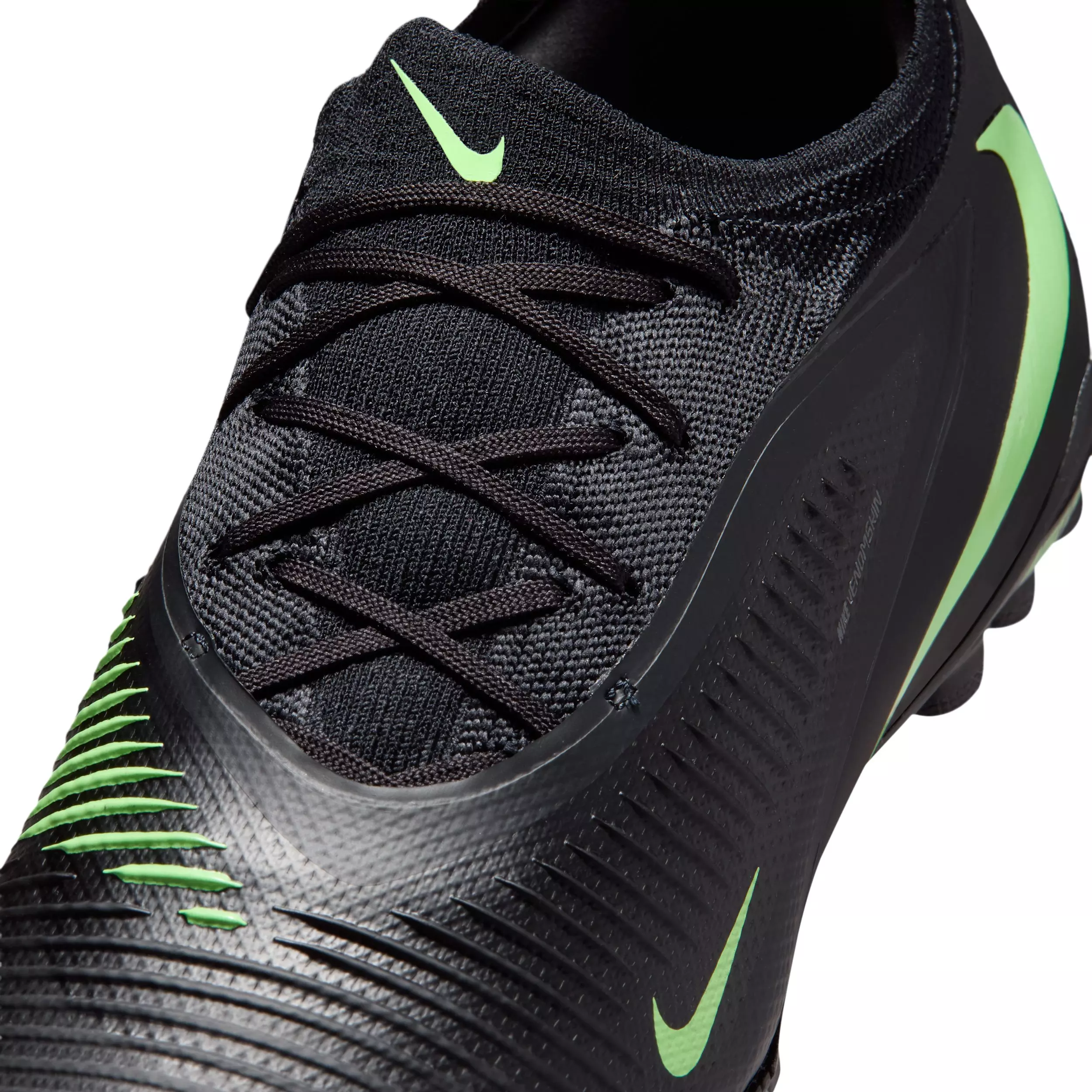 Nike Phantom 6 Low Pro Turf "Black/Black/Illusion Green" Men's Soccer Shoe - BLACK/BLACK/GREEN