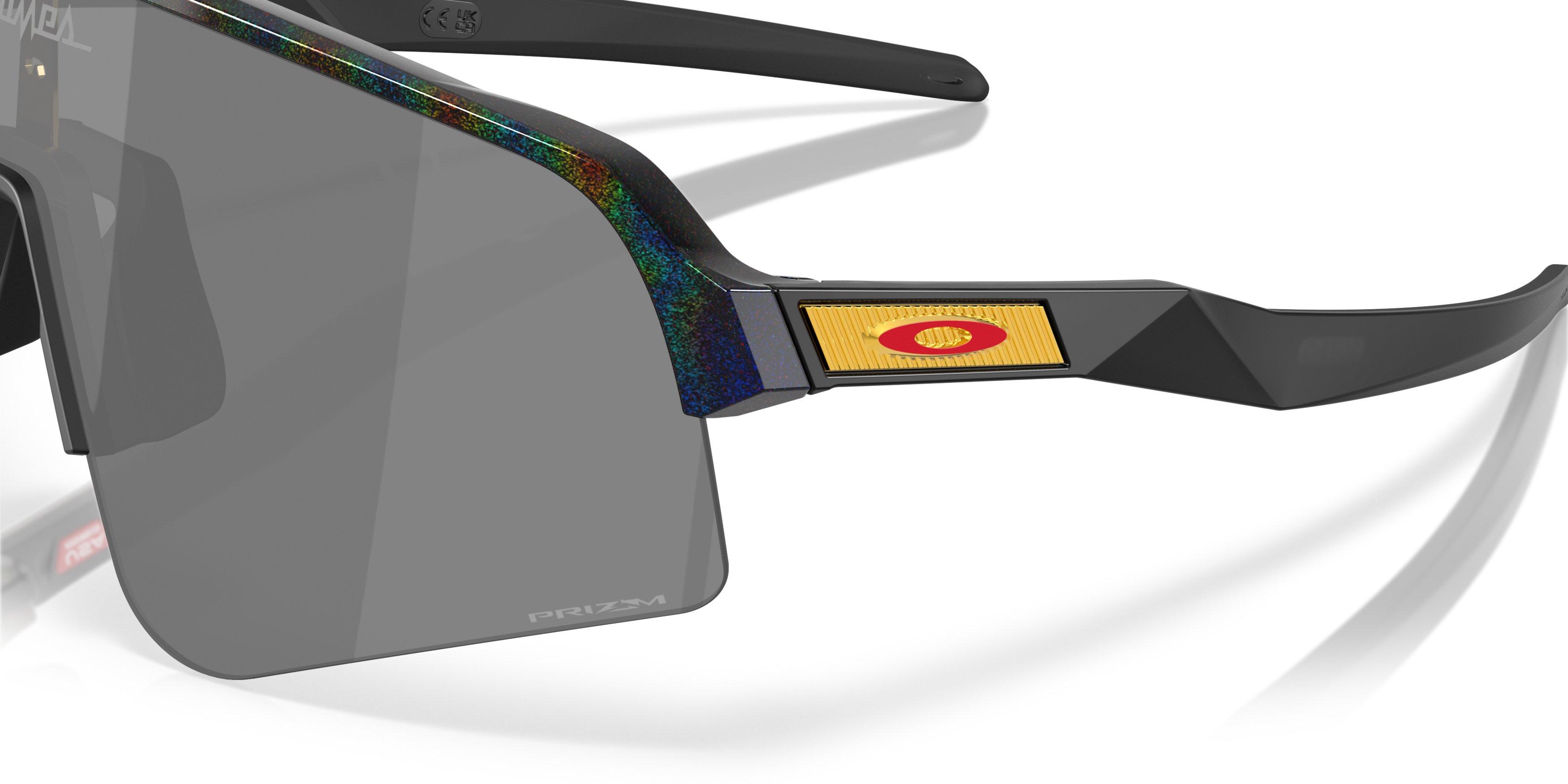 Oakley Sutro Lite Sweep Patrick Mahomes Prizm Black Sunglasses &ndash; Dark Galaxy - BLACK Thumbnail View 4