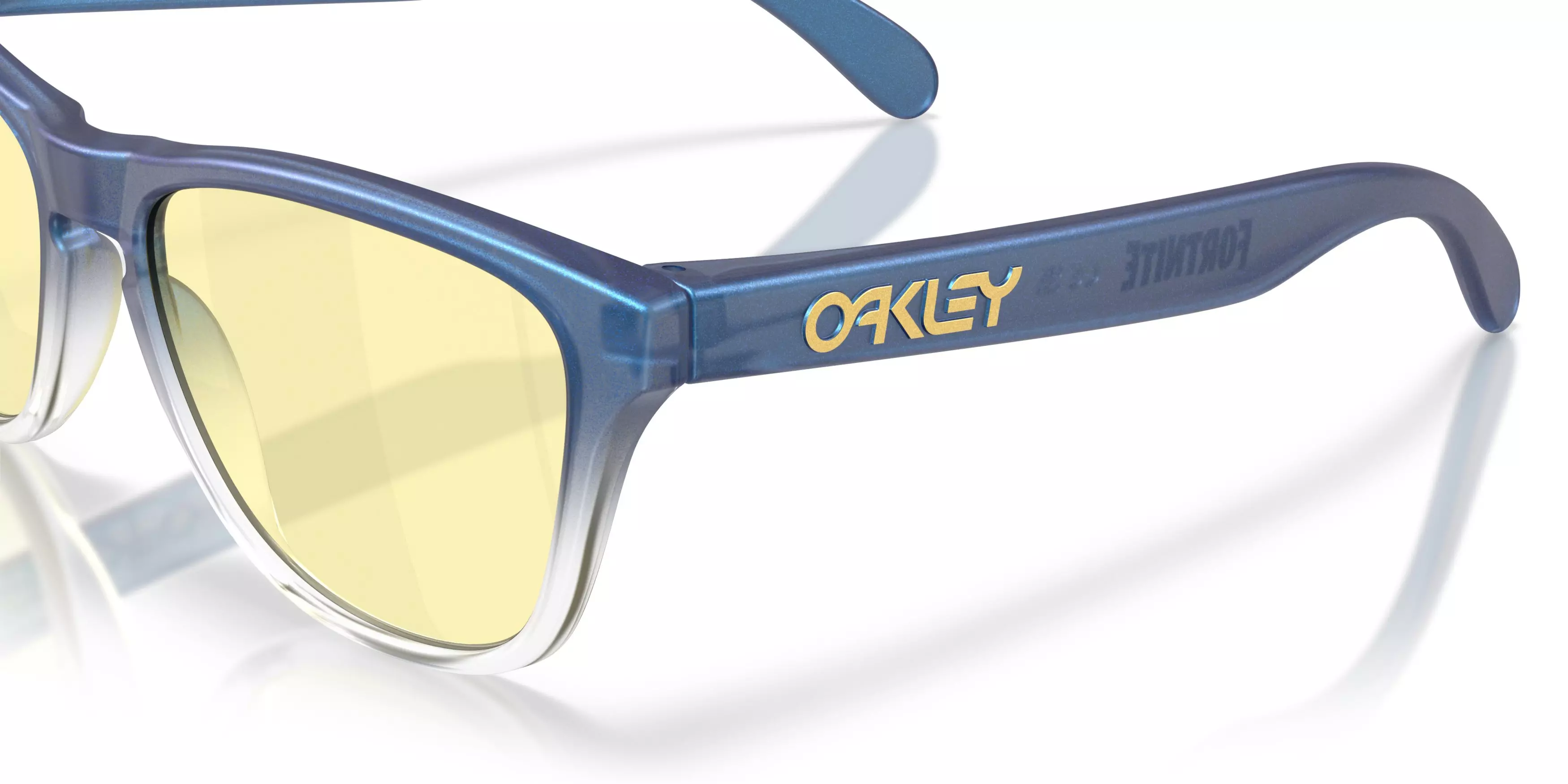 Oakley Frogskins S Fortnite Prizm Gaming Sunglasses &ndash; Matte Cyan/Blue/Clear Shift Fade - BLUE/YELLOW