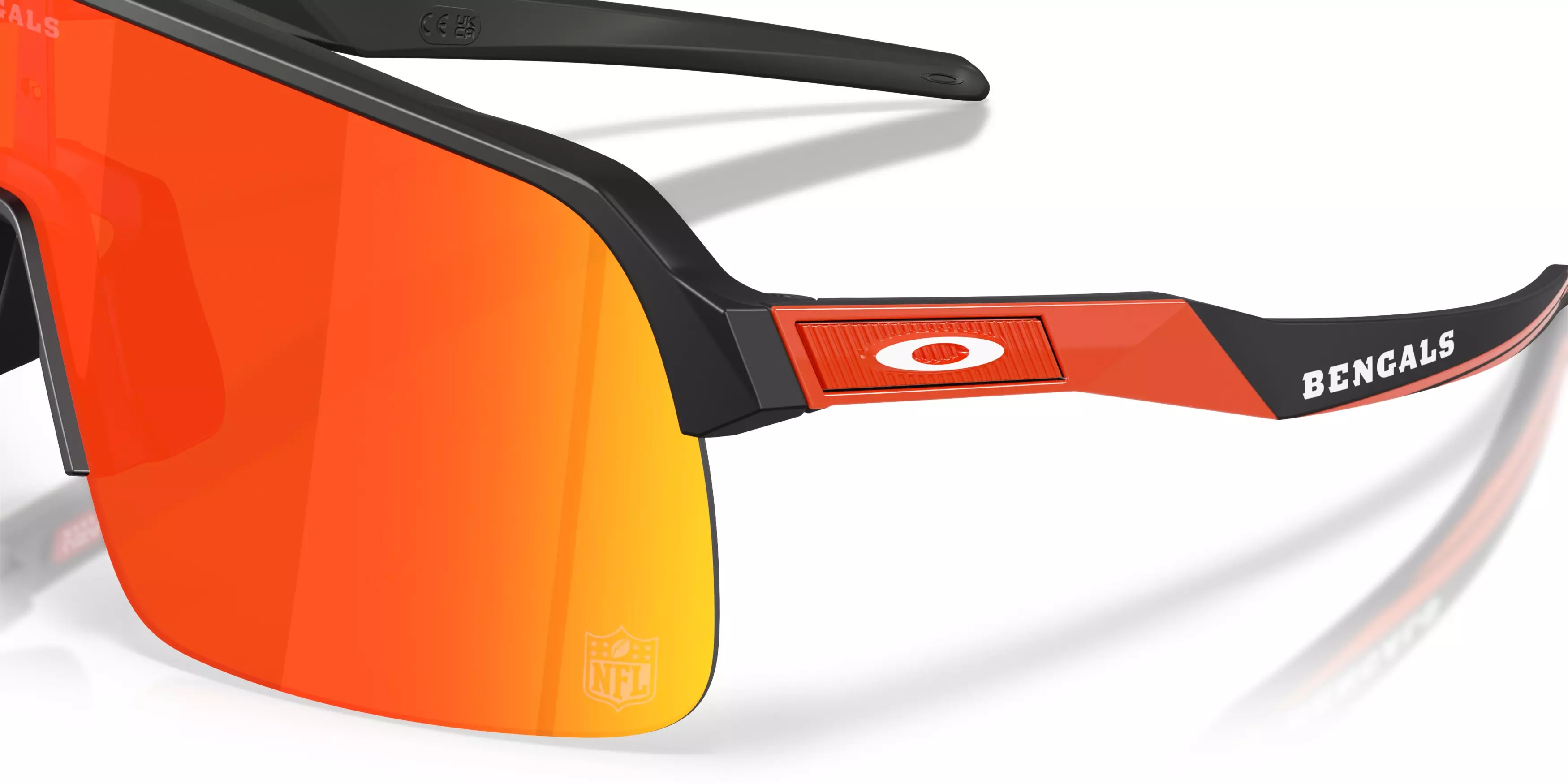 Oakley Cincinnati Bengals 2025 Sutro Lite Prizm Ruby Sunglasses – Matte Black - BLACK/RED
