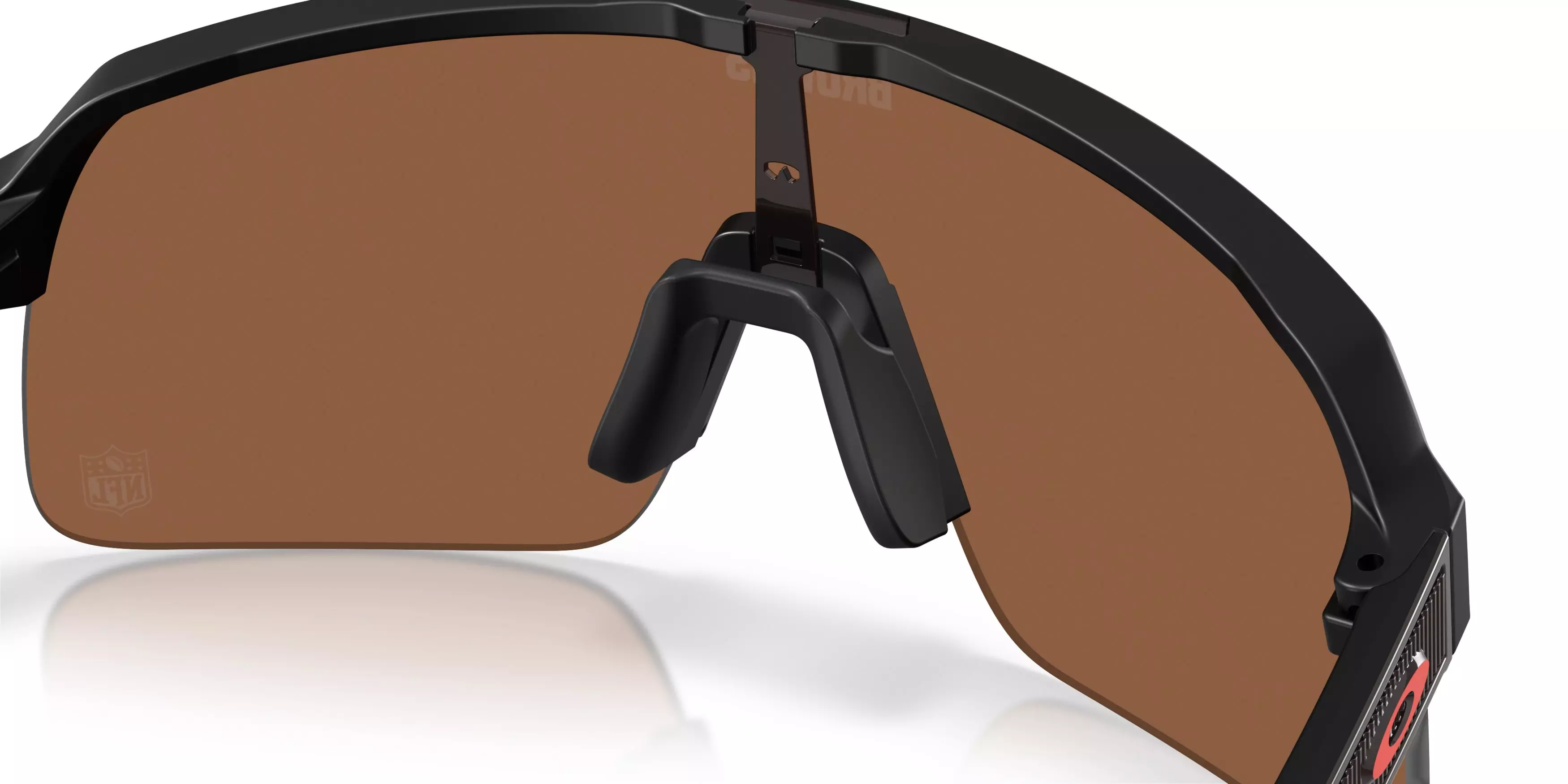 Oakley Cleveland Browns 2025 Sutro Lite Prizm Tungsten Sunglasses – Matte Black - BLACK/BROWN