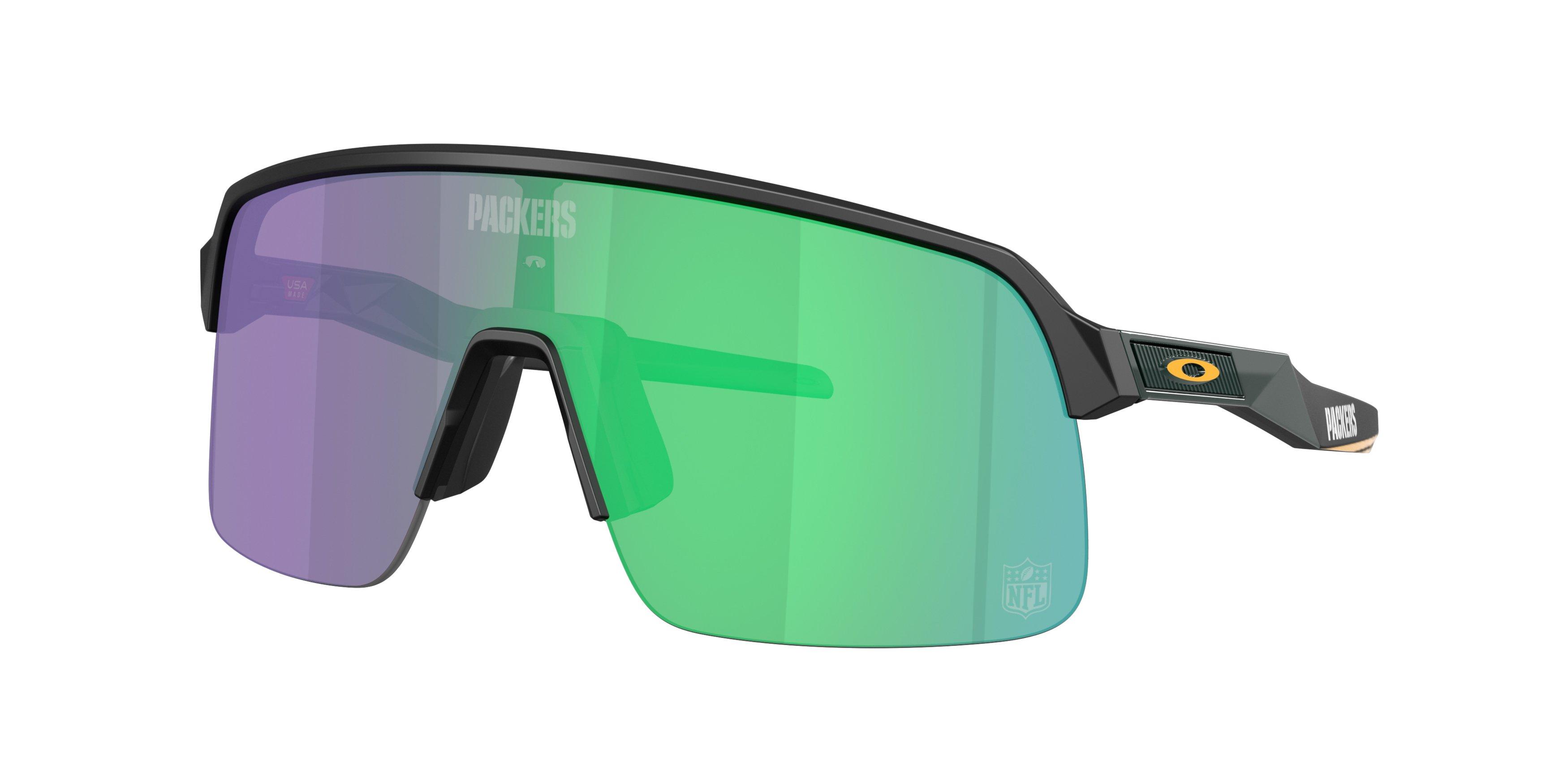 Oakley Green Bay Packers 2025 Sutro Lite Prizm Jade Sunglasses &ndash; Matte Black - BLACK/GREEN Thumbnail View 1