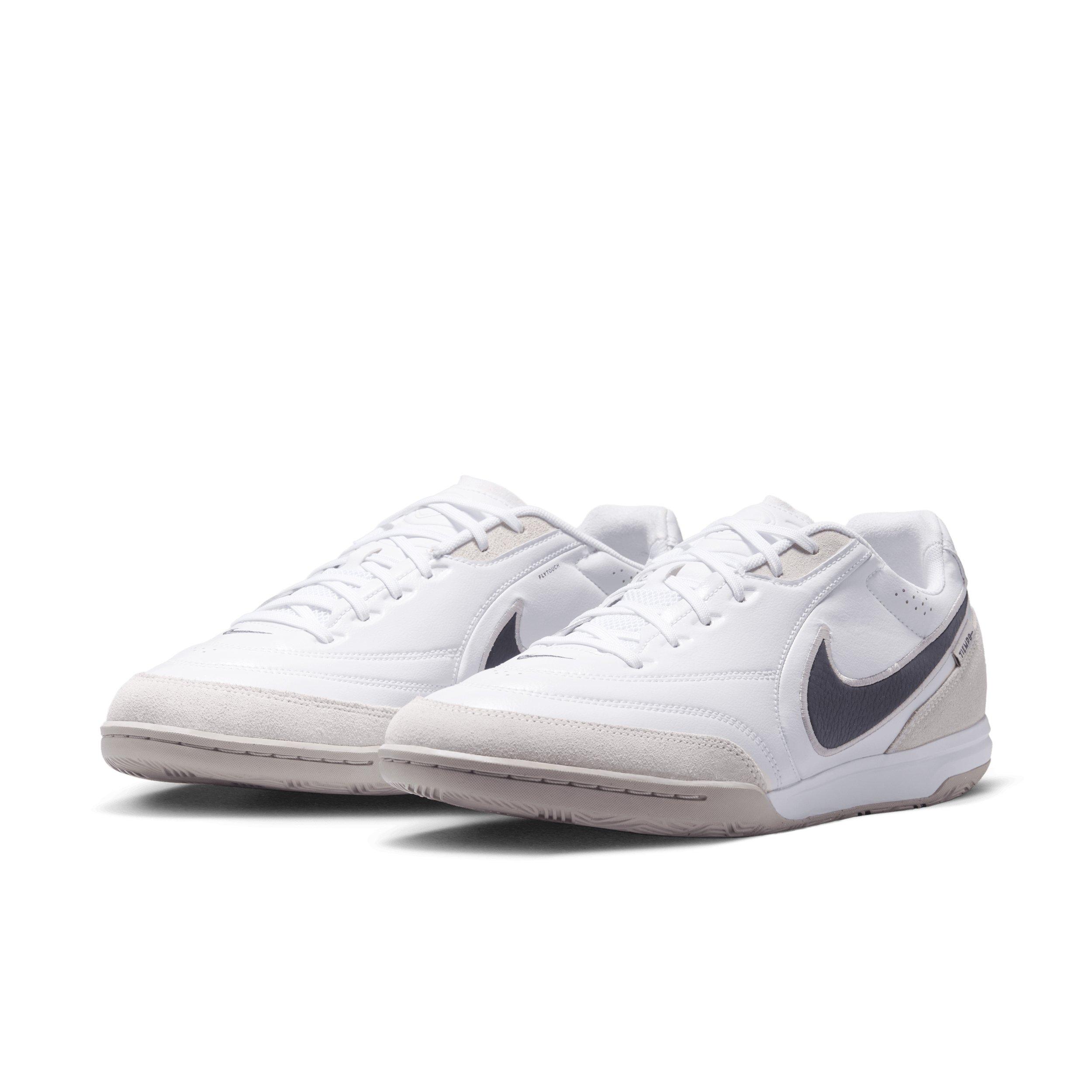 Nike Tiempo Streetgato IC "White/Moon Particle/Gridiron" Men's Soccer Shoe - WHITE/MOON/GRIDIRON