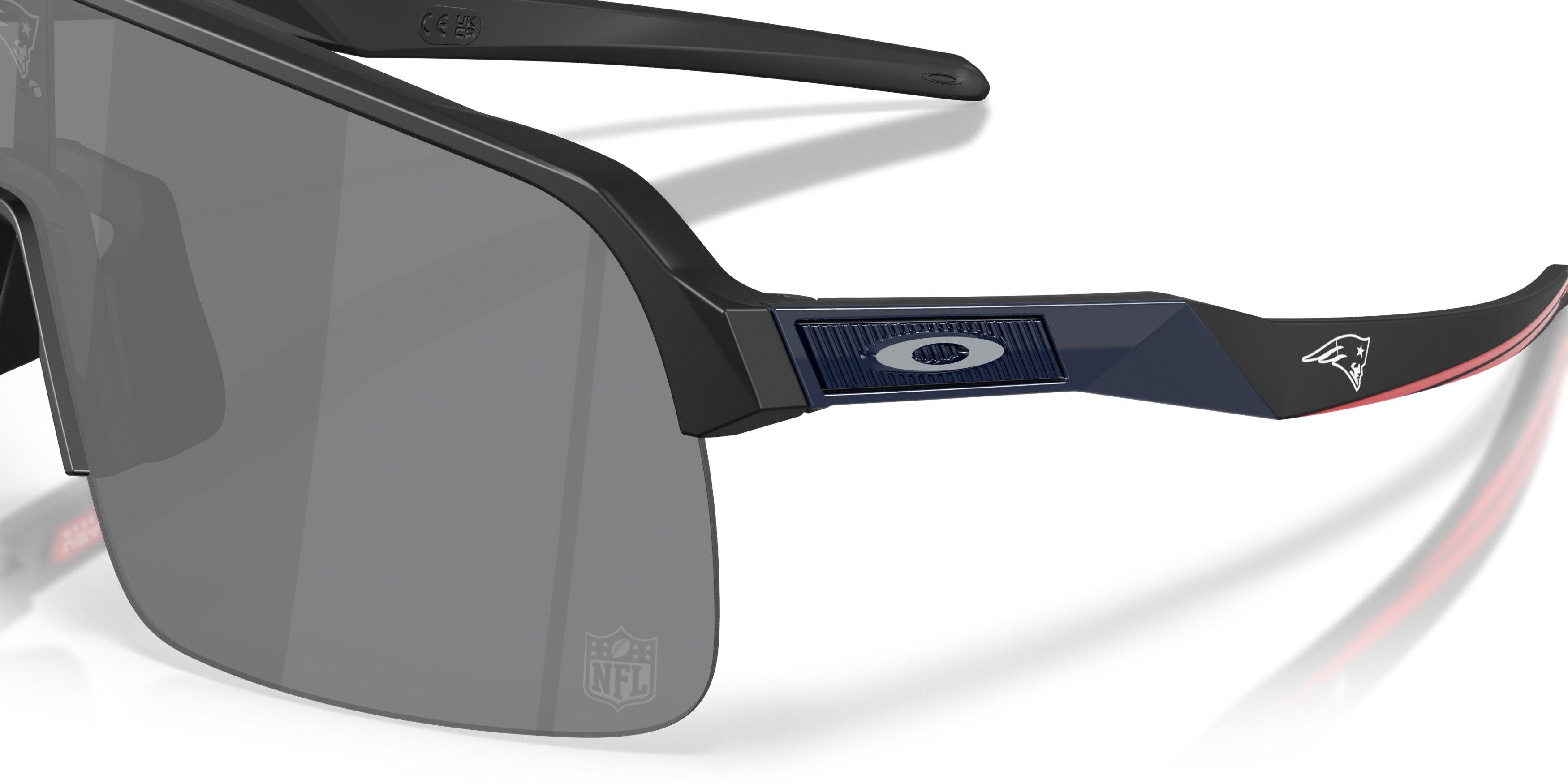 Oakley New England Patriots 2025 Sutro Lite Prizm Black Sunglasses &ndash; Matte Black - BLACK Thumbnail View 4