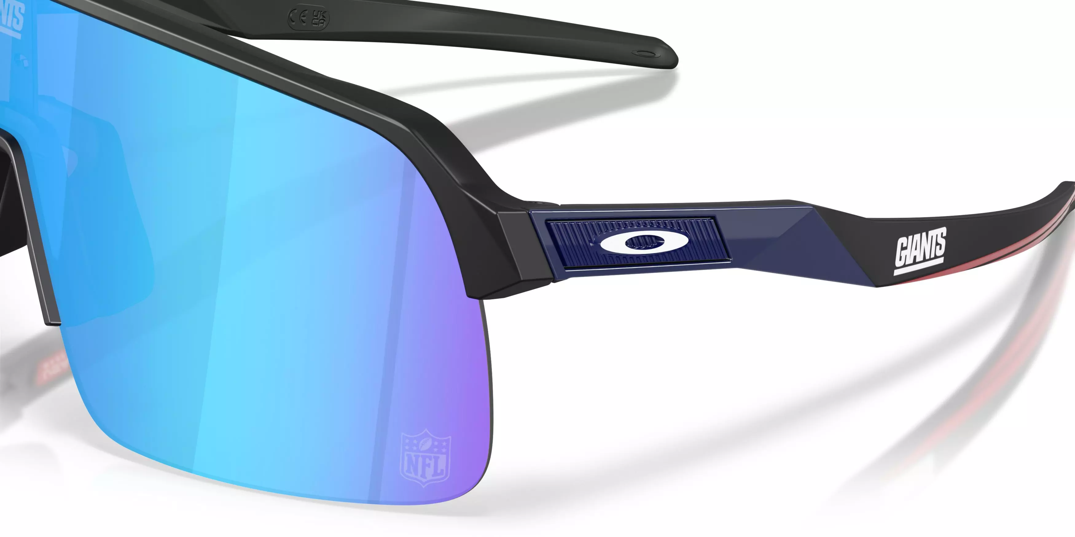 Oakley New York Giants 2025 Sutro Lite Prizm Sapphire Sunglasses – Matte Black - BLACK/BLUE