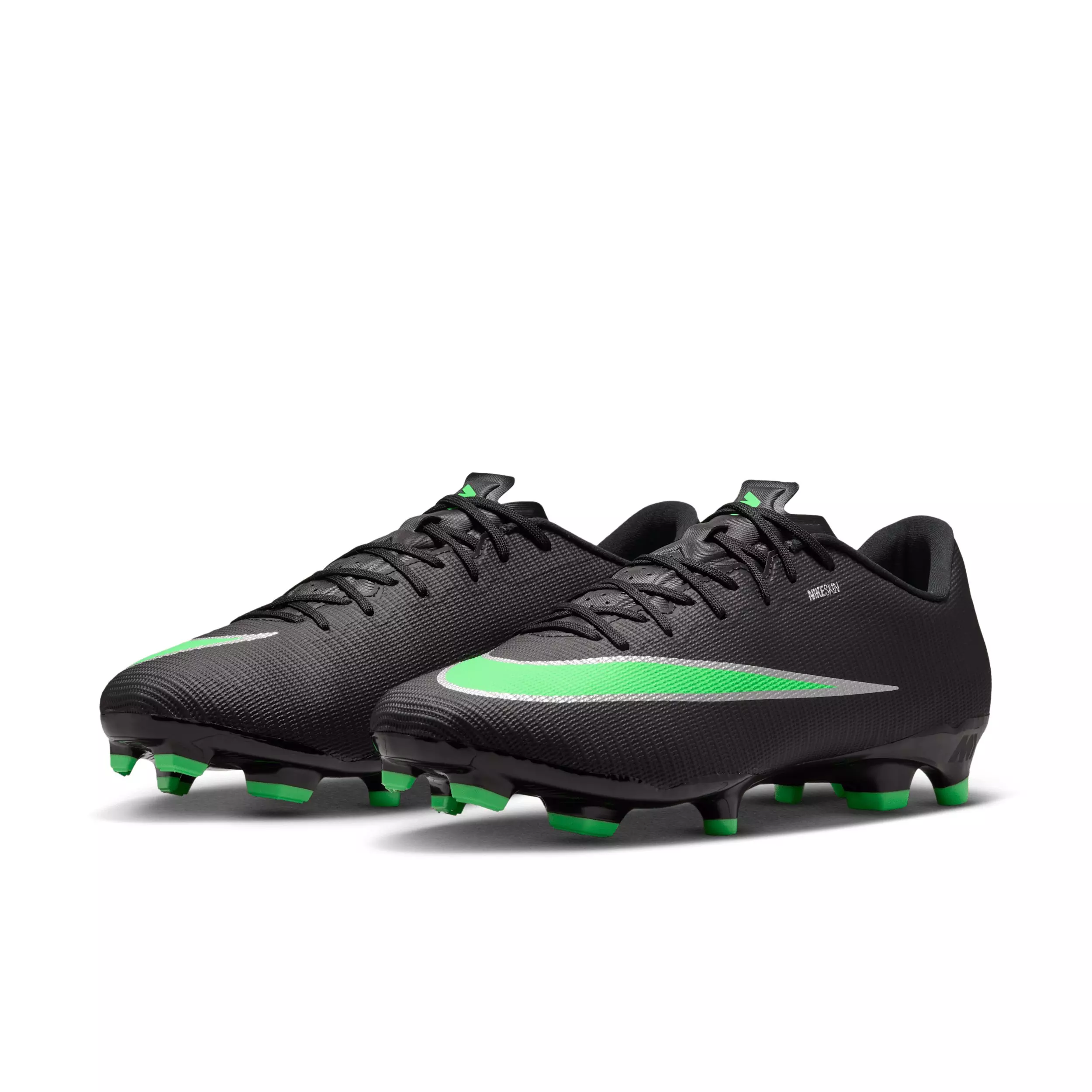 Nike Mercurial Vapor 17 Academy MG "Black/Black/Illusion Green" Men's Soccer Cleat - BLACK/BLACK/GREEN
