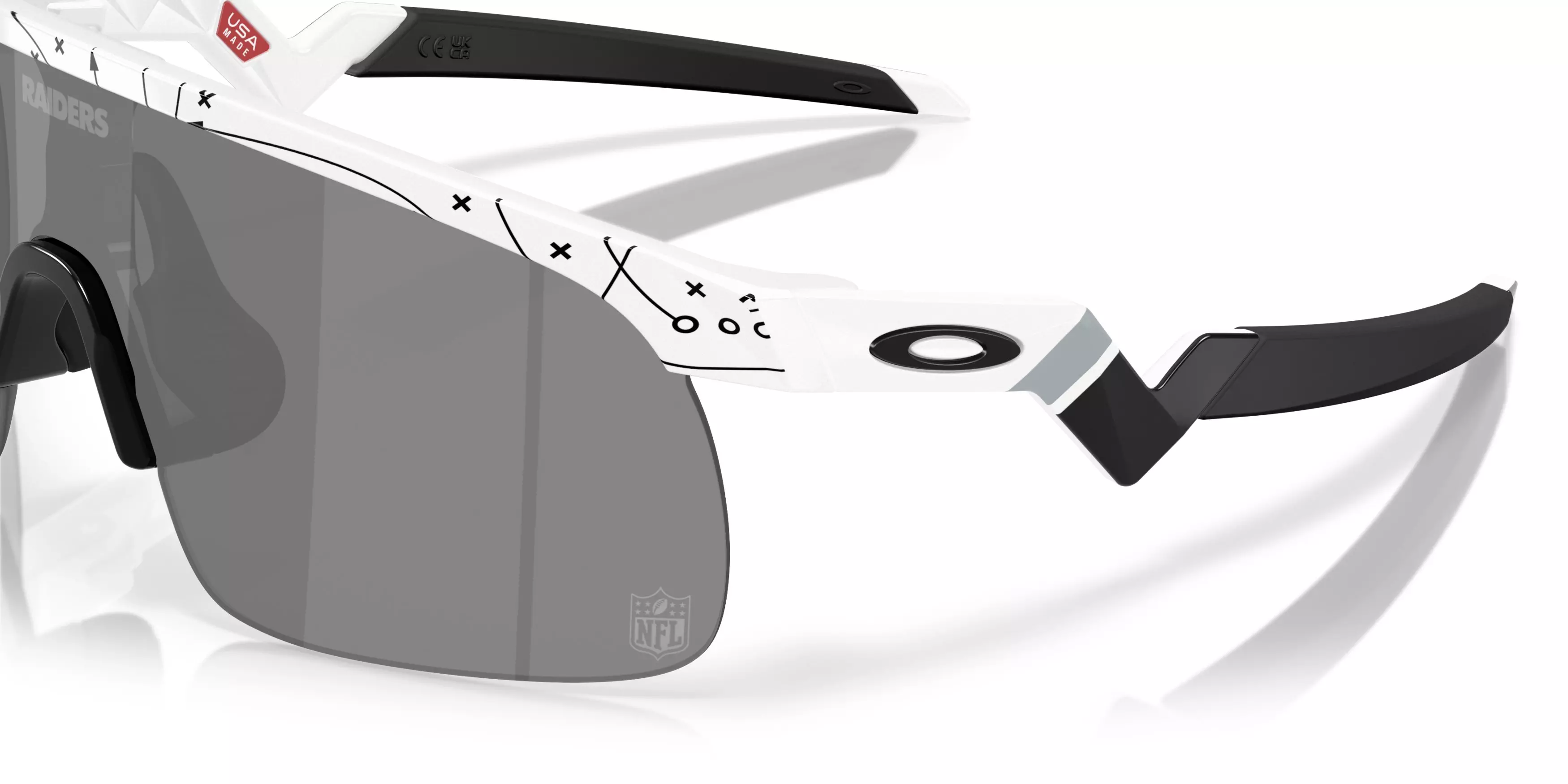 Oakley Youth Las Vegas Raiders Resistor Prizm Black Sunglasses – White - WHITE/BLACK