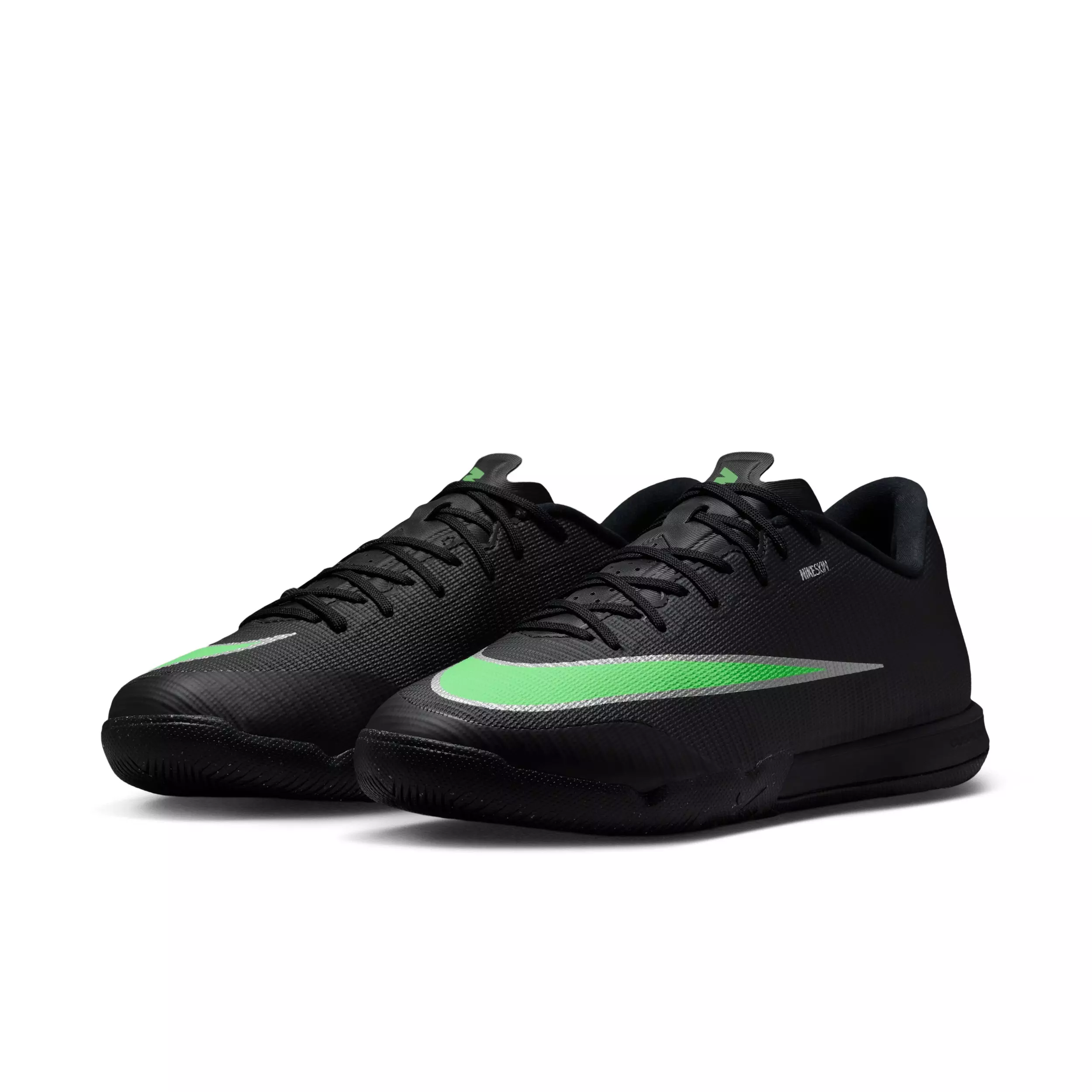 Nike Mercurial Vapor 17 Academy IC "Black/Black/Illusion Green" Men's Soccer Shoe - BLACK/BLACK/GREEN