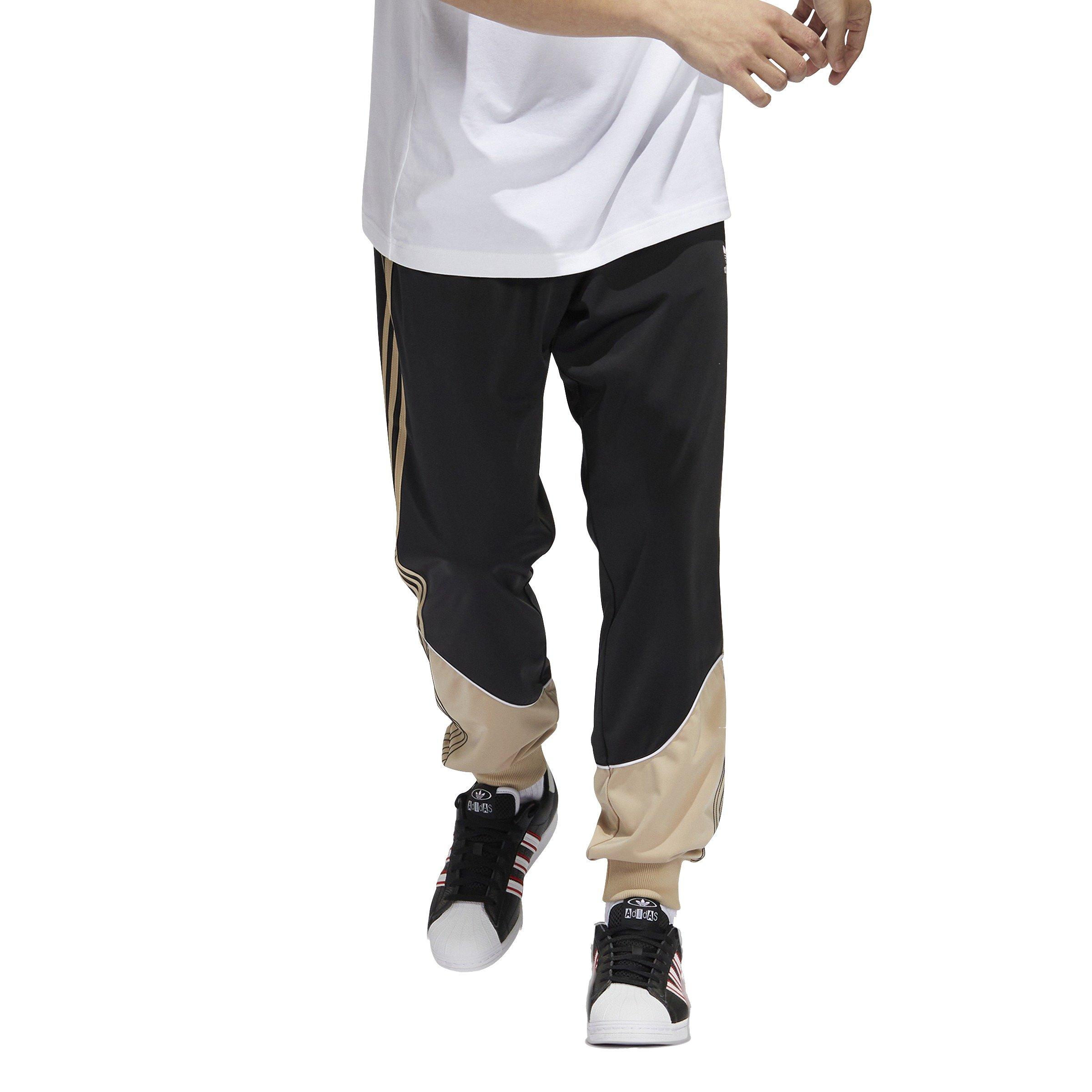 adidas Essential Tricot Zip Pants for Men, Black, Small : :  Clothing, Shoes & Accessories