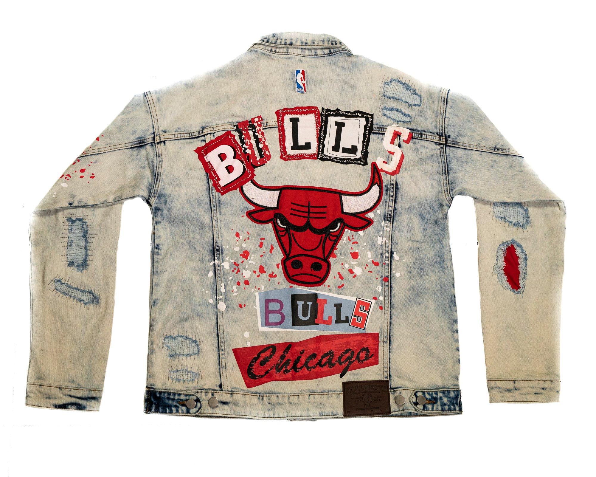 FISLL Men's Chicago Bulls Varsity Button-Down Jacket - Hibbett