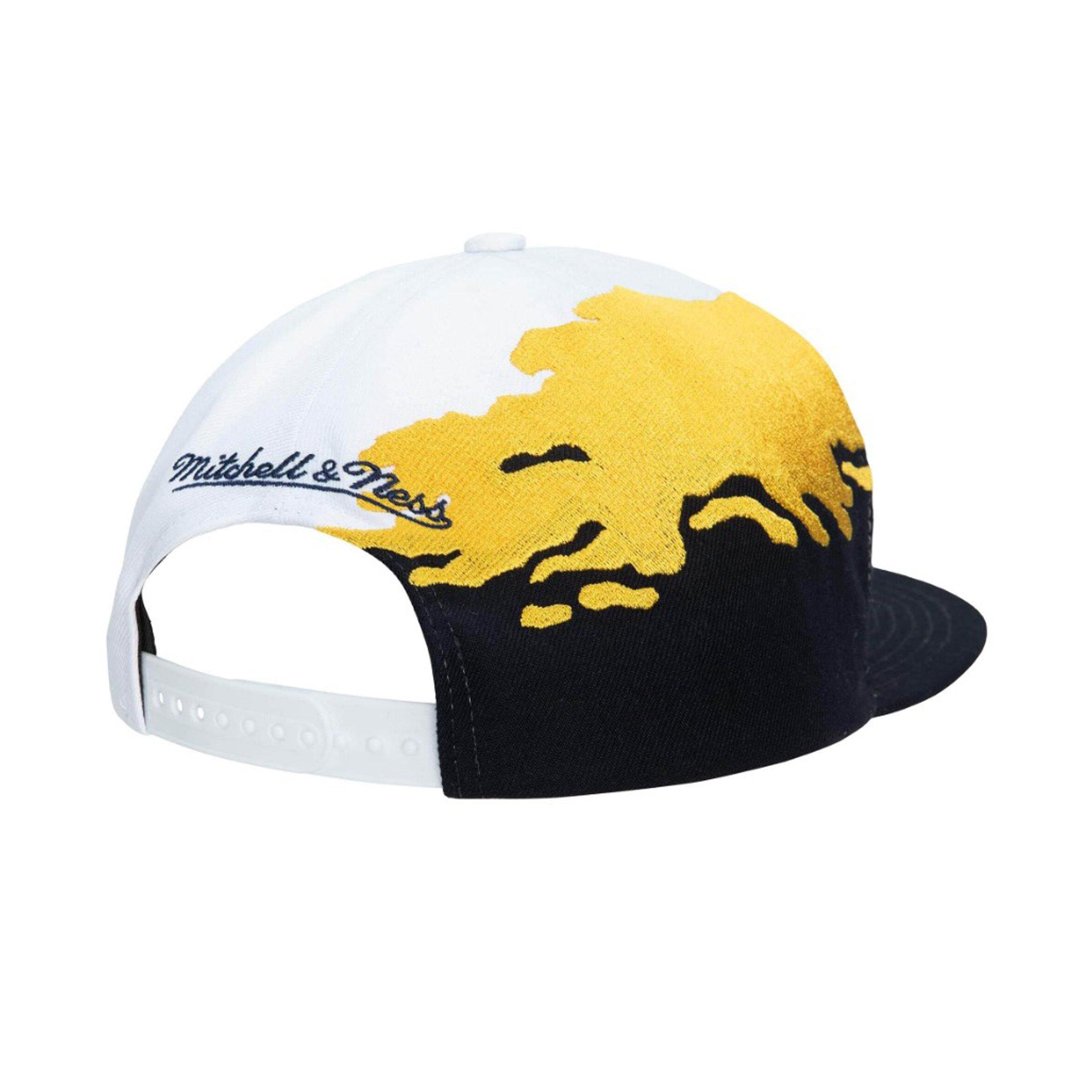 Mitchell & Ness Michigan Wolverines Paintbrush Snapback Hat - NAVY/YELLOW Thumbnail View 2