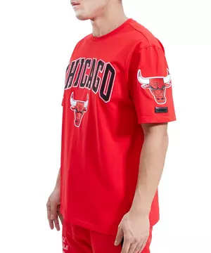 Pro Standard Men's Chicago Bulls Bred Patch Shorts - Hibbett