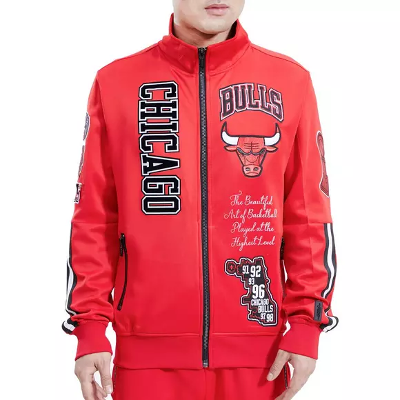Pro Standard Men's Chicago Bulls Red Patch Track Jacket - Hibbett ...