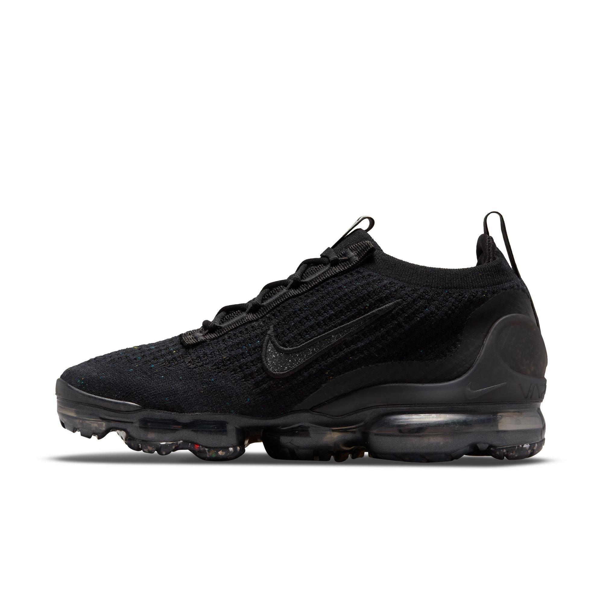 Nike Air Vapormax 2021 FK "Black/Metallic Silver" Women's Shoe - BLACK/SILVER Thumbnail View 3