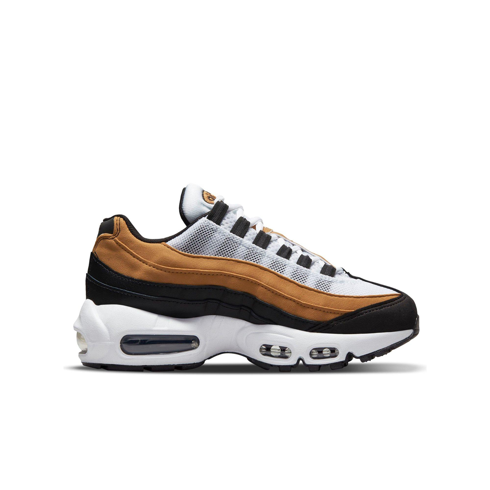 Nike Air Max 95 Review, Facts, Comparison