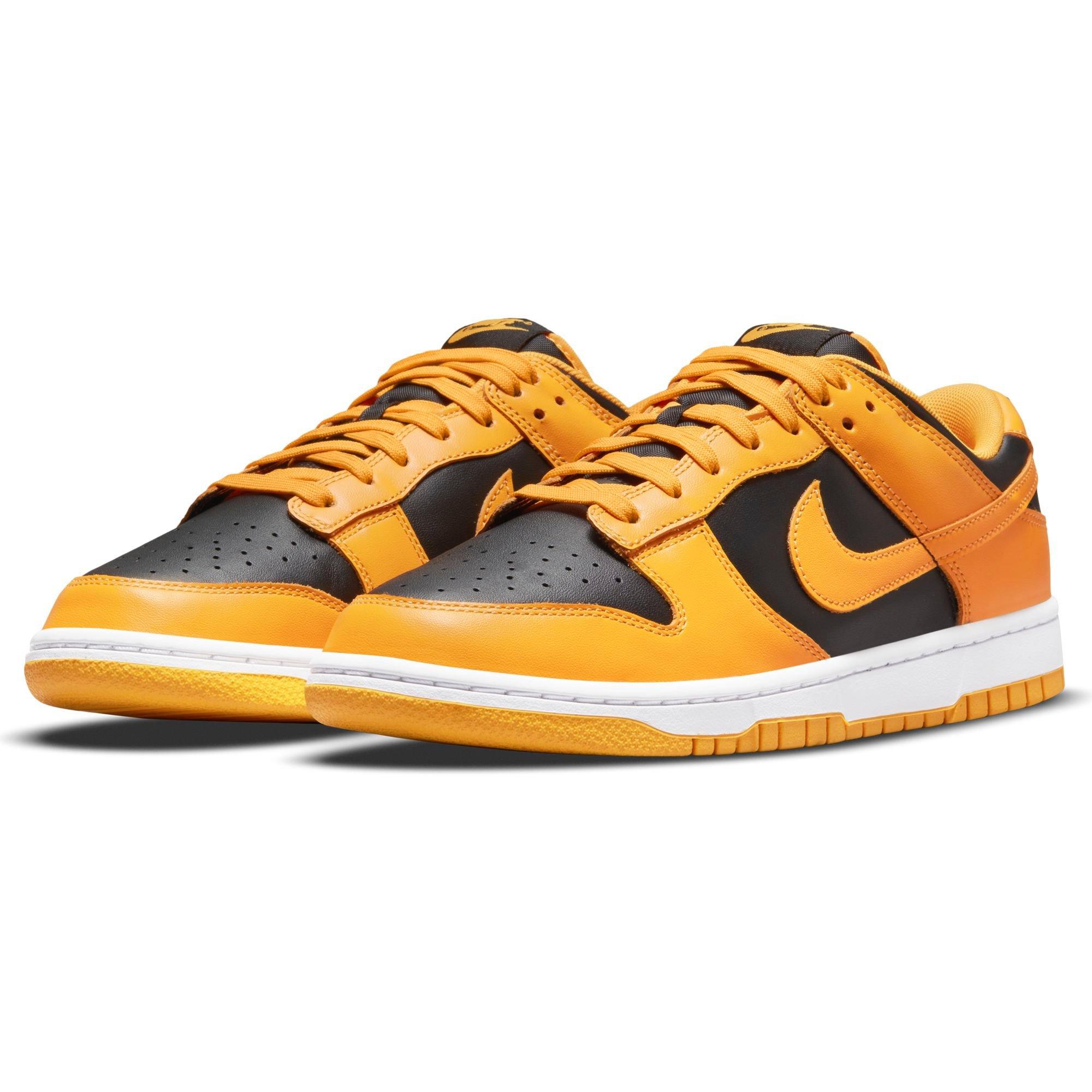 Nike black 2024 and yellow dunks