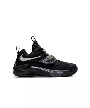 Nike Kids' Giannis Antetokounmpo Freak 5 Sneaker in Black/White/Silver