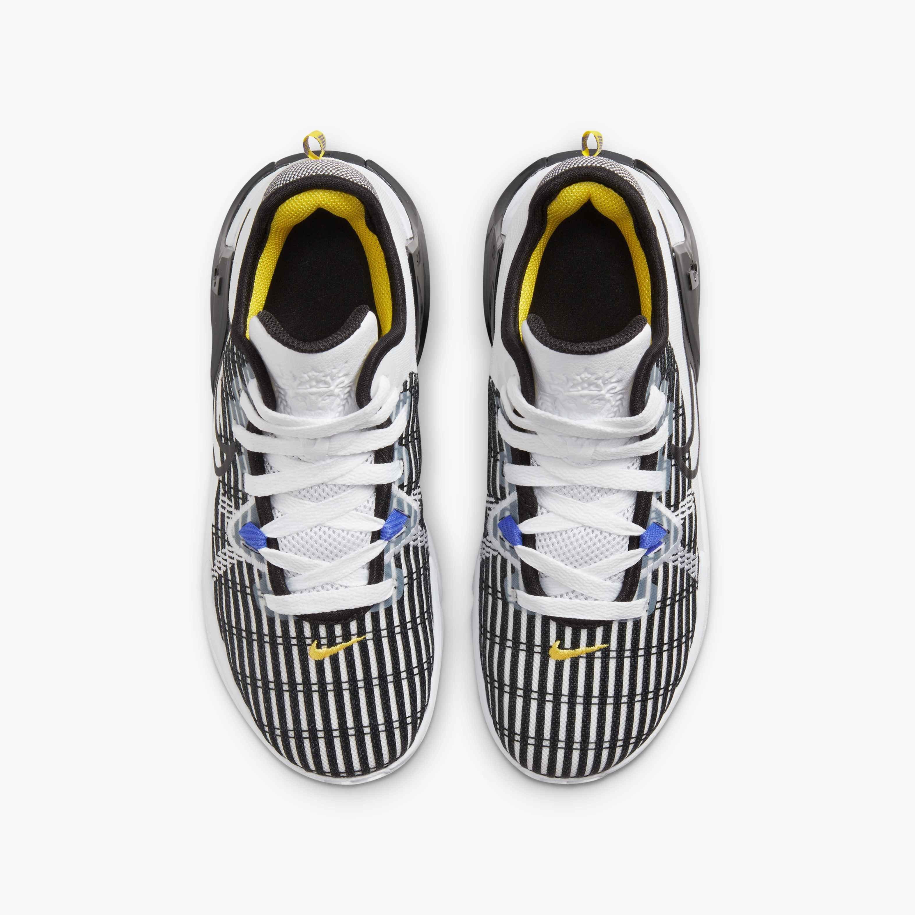 Nike LeBron Witness 6 "LA" Grade School Boys' Basketball Shoe - WHITE/BLACK Thumbnail View 7