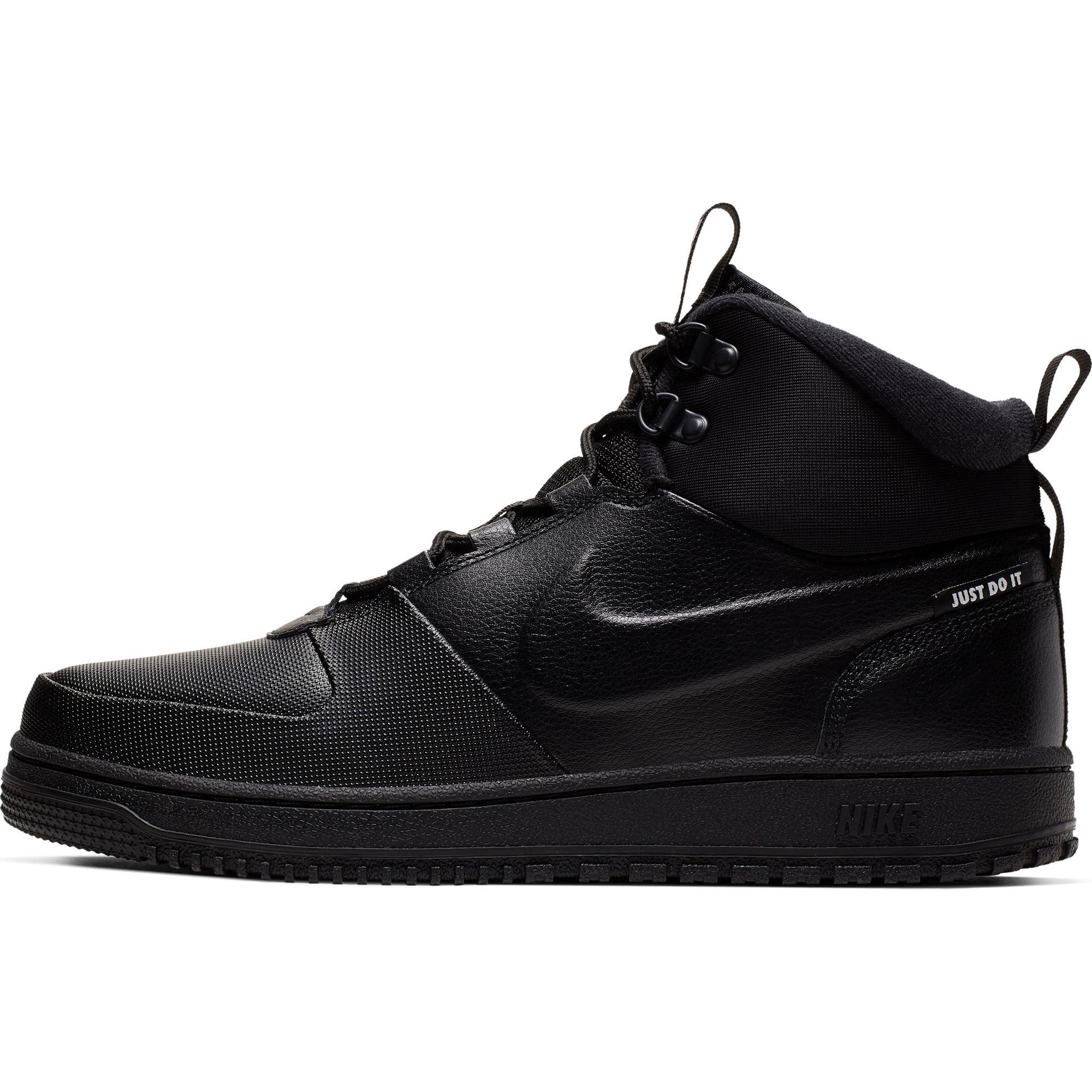 nike path winter sneaker boots