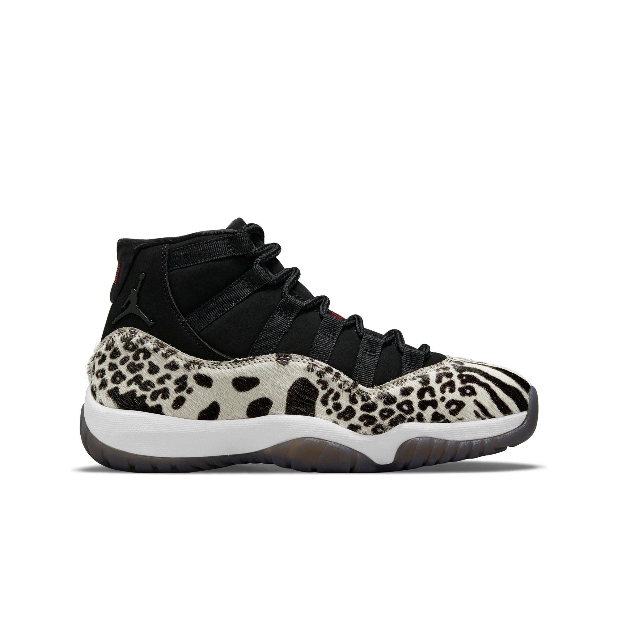 black jordans 11 womens