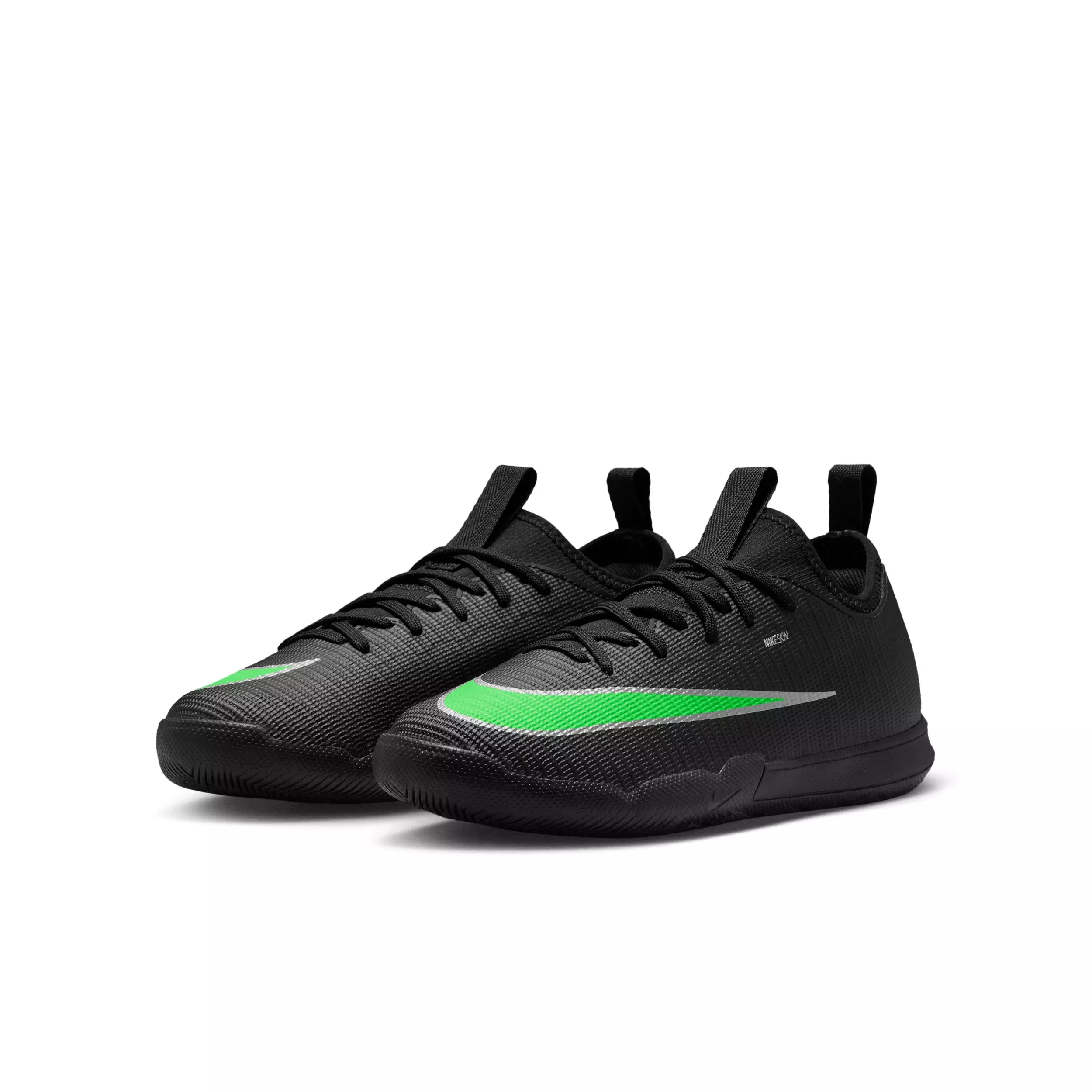 Nike Mercurial Vapor 17 Academy IC "Black/Black/Illusion Green" Grade School Kids' Soccer Shoe - BLACK/BLACK/GREEN