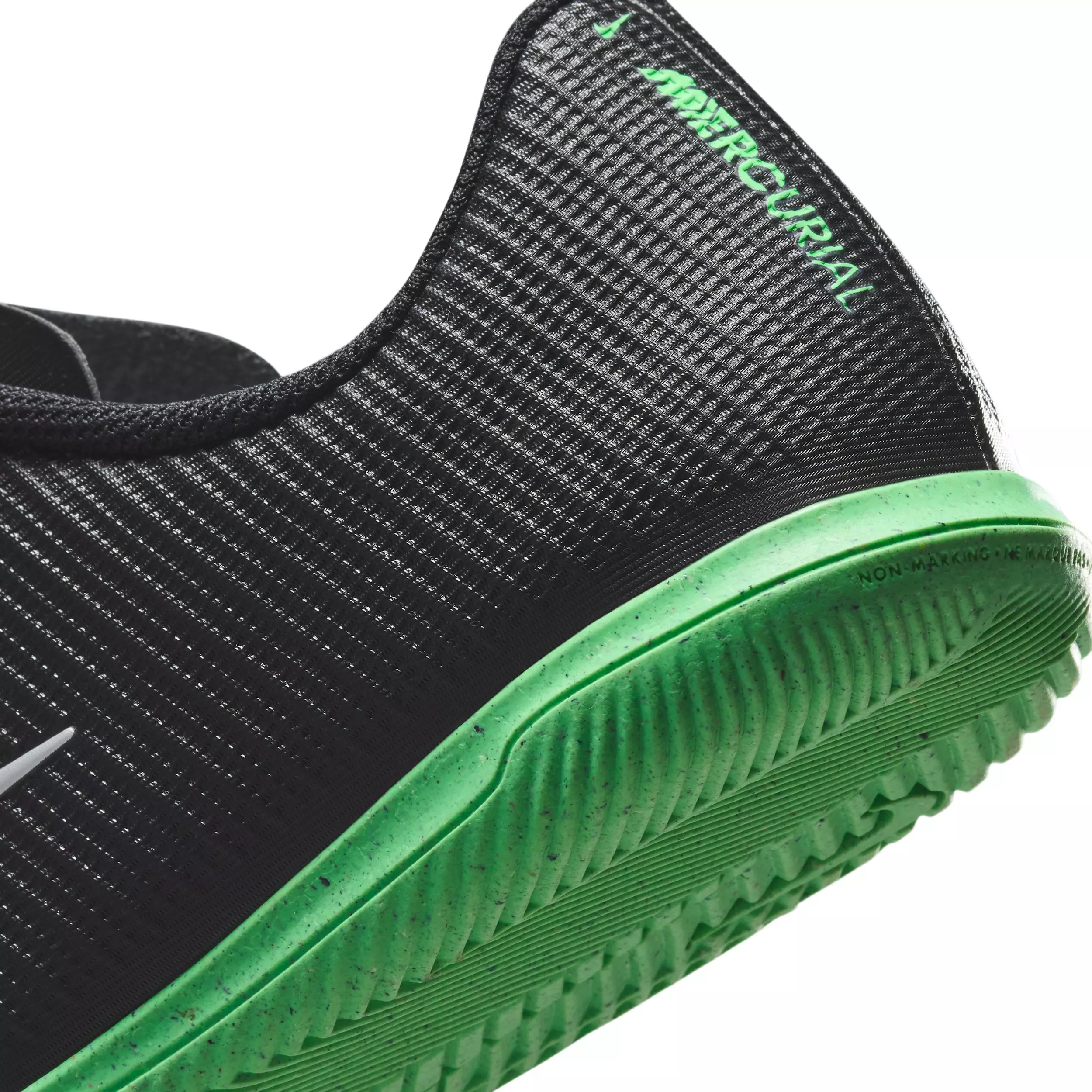 Nike Mercurial Vapor 17 Club IC "Black/Black/Illusion Green" Grade School Kids' Soccer Shoe - BLACK/BLACK/GREEN