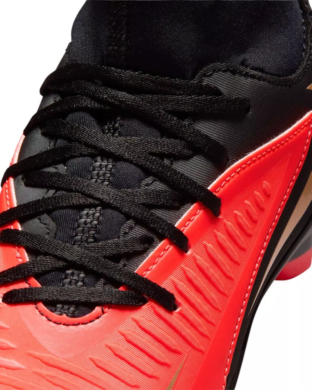 Nike Phantom 6 High Club MG "Bright Crimson/Bright Crimson/Black" Grade School Kids' Soccer Cleat - CRIMSON/CRIMSON/BLACK