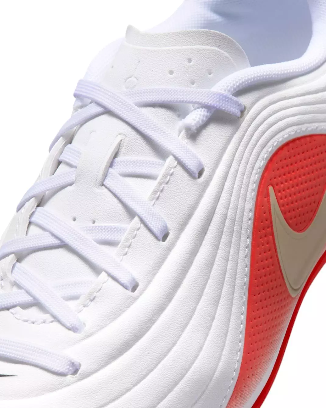 Nike Tiempo Maestro Club MG "White/Bright Crimson/Blur" Grade School Kids' Soccer Cleat - WHITE/CRIMSON/BLUR