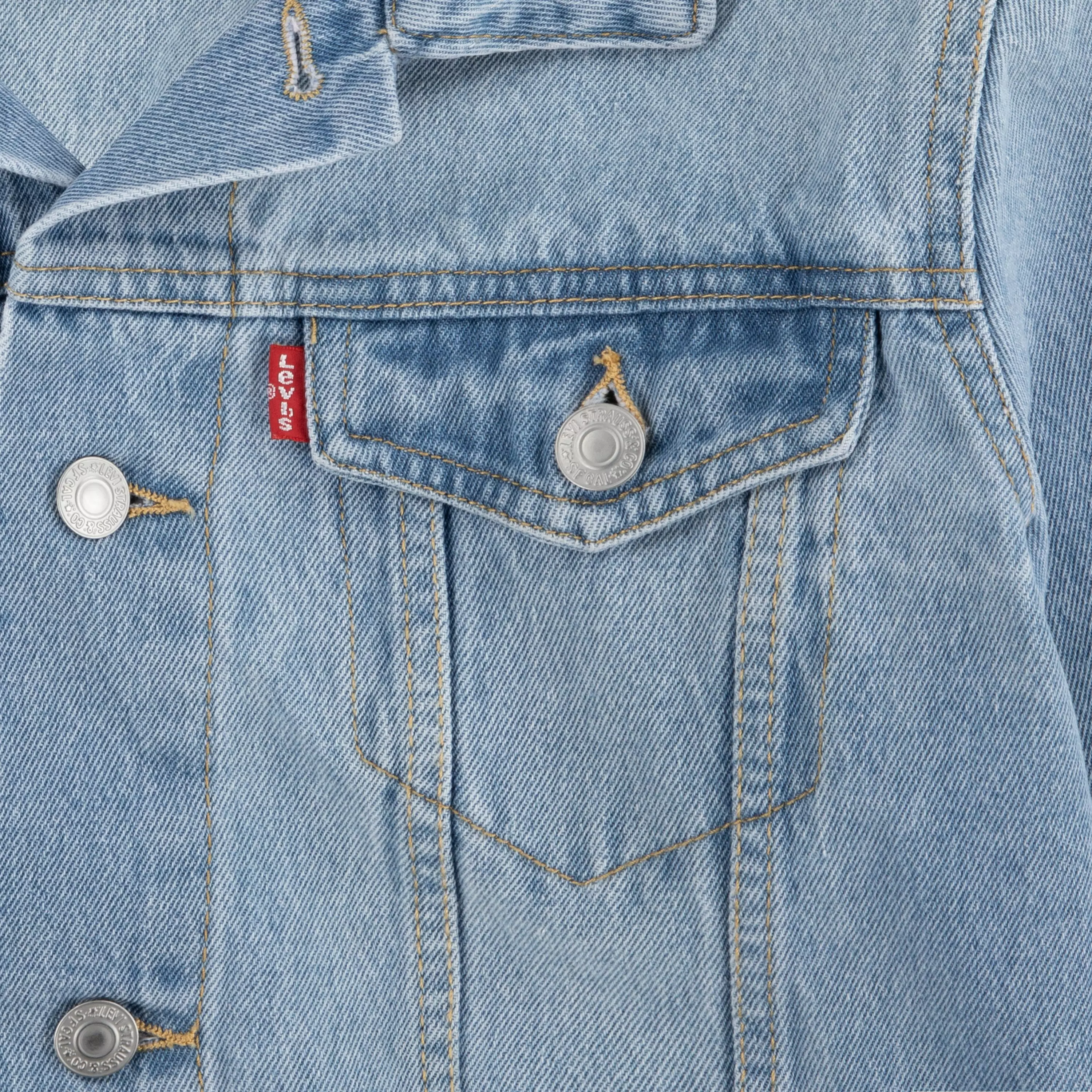 Levi's Big Boys' Trucker Style Light Blue Wash Denim Jacket - LT BLUE
