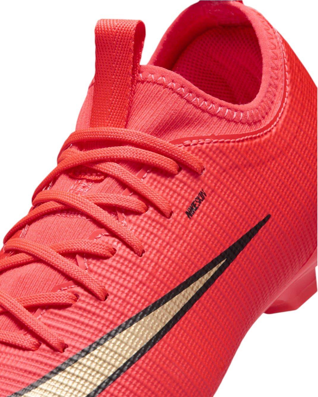 Nike Mercurial Vapor 17 Academy MG "Bright Crimson/Blur" Grade School Kids' Soccer Cleat - CRIMSON/BLUR