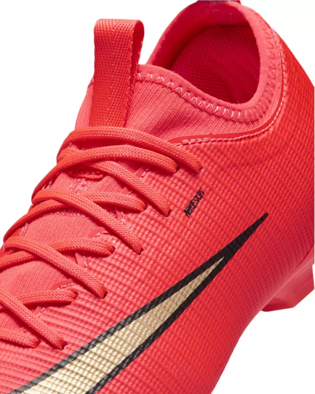 Nike Mercurial Vapor 17 Academy MG "Bright Crimson/Blur" Grade School Kids' Soccer Cleat - CRIMSON/BLUR
