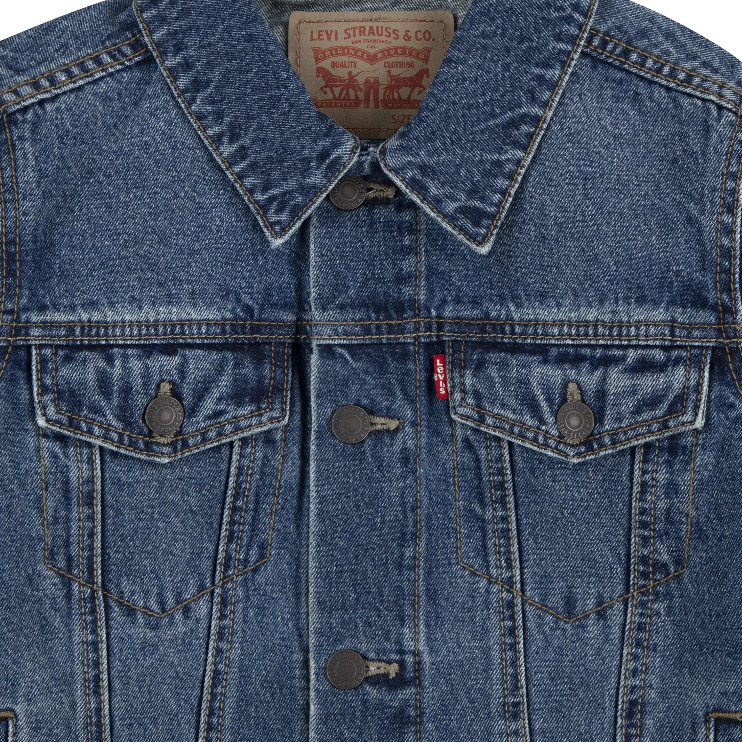 Levi's Big Boys' Trucker Style Dark Blue Wash Denim Jacket - BLUE