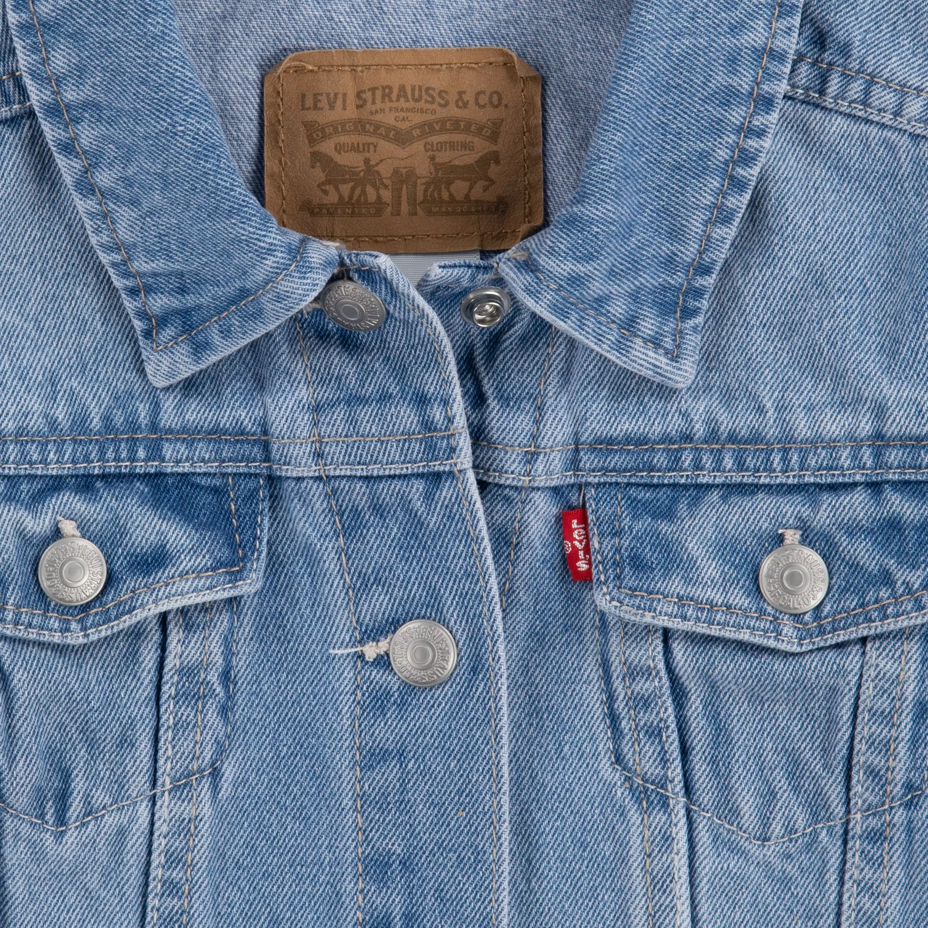 Levi's Little Girls' Trucker Style Light Blue Wash Denim Jacket - LT BLUE