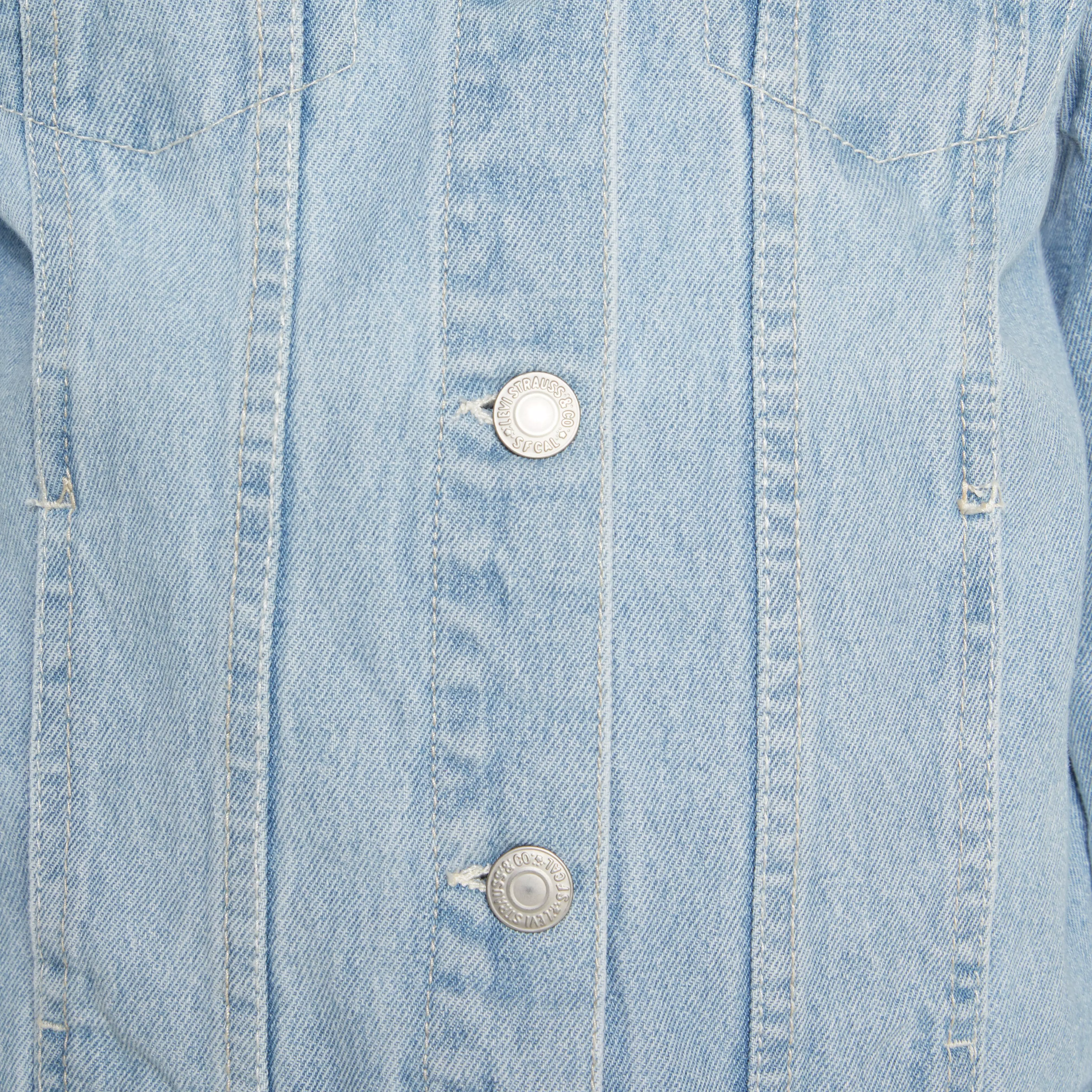 Levi's Big Girls' Trucker Style Light Blue Wash Denim Jacket - LT BLUE