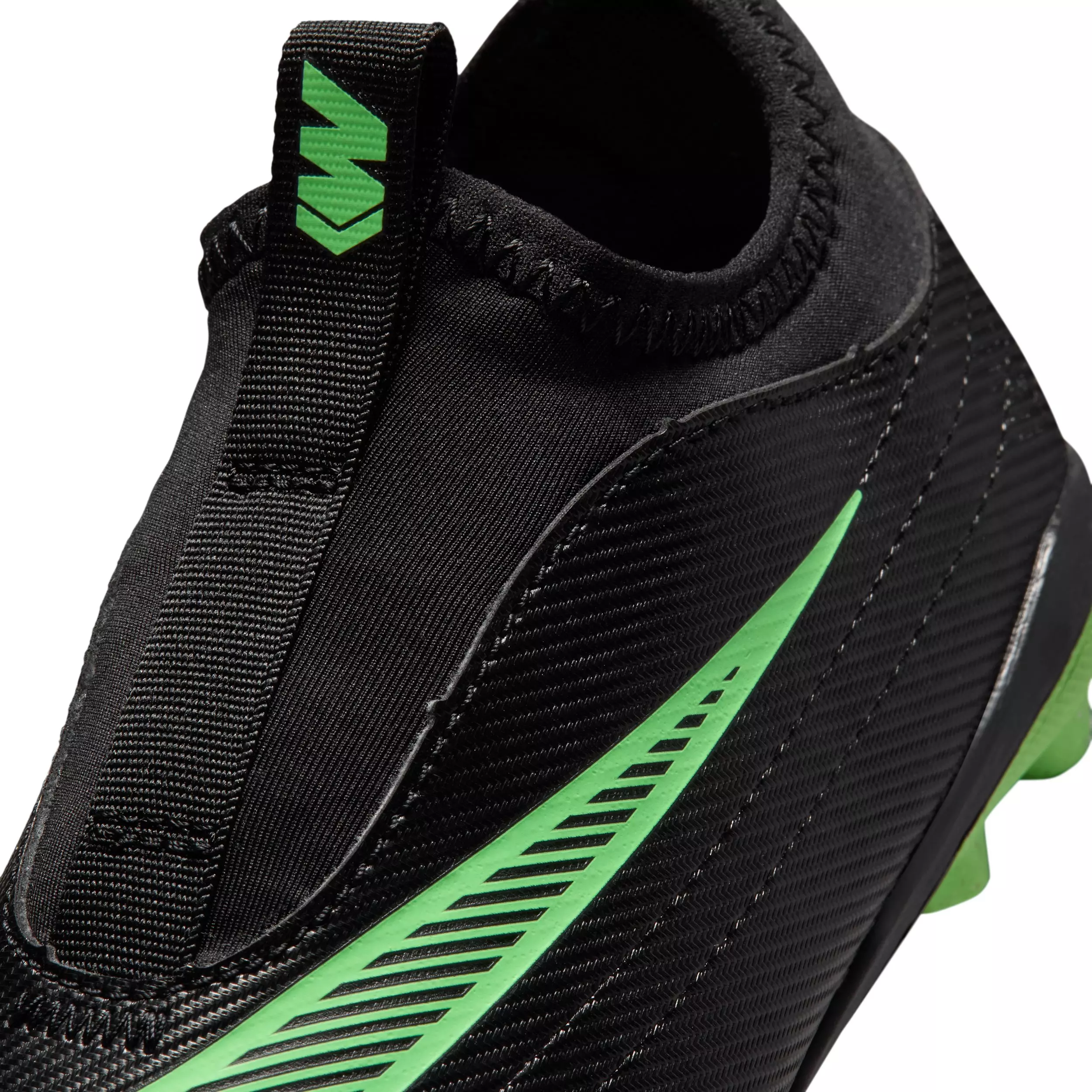 Nike Mercurial Vapor 17 Club MG "Black/Black/Illusion Green" Grade School Kids' Soccer Cleat - BLACK/BLACK/GREEN