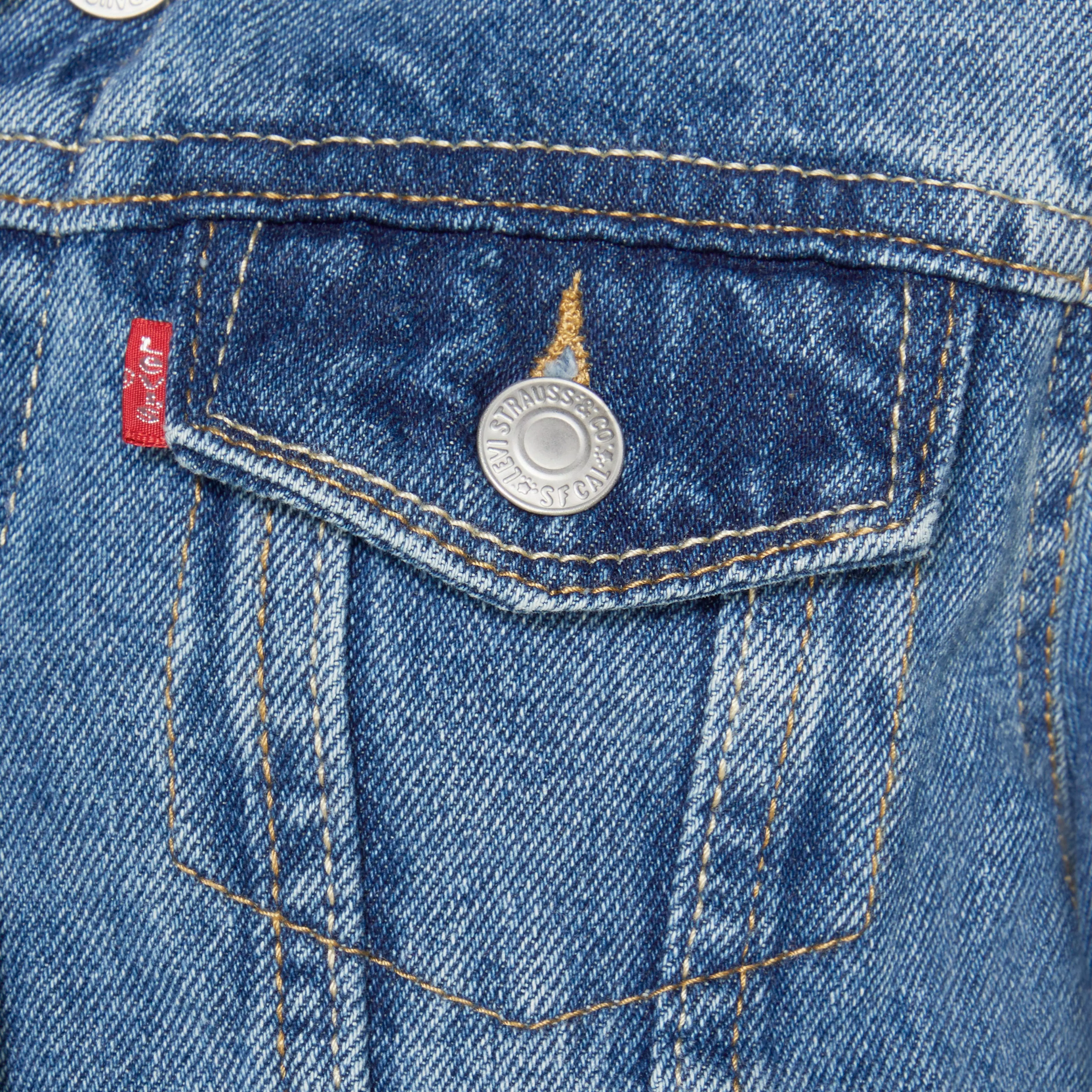 Levi's Big Girls' Trucker Style Medium Blue Wash Denim Jacket - BLUE