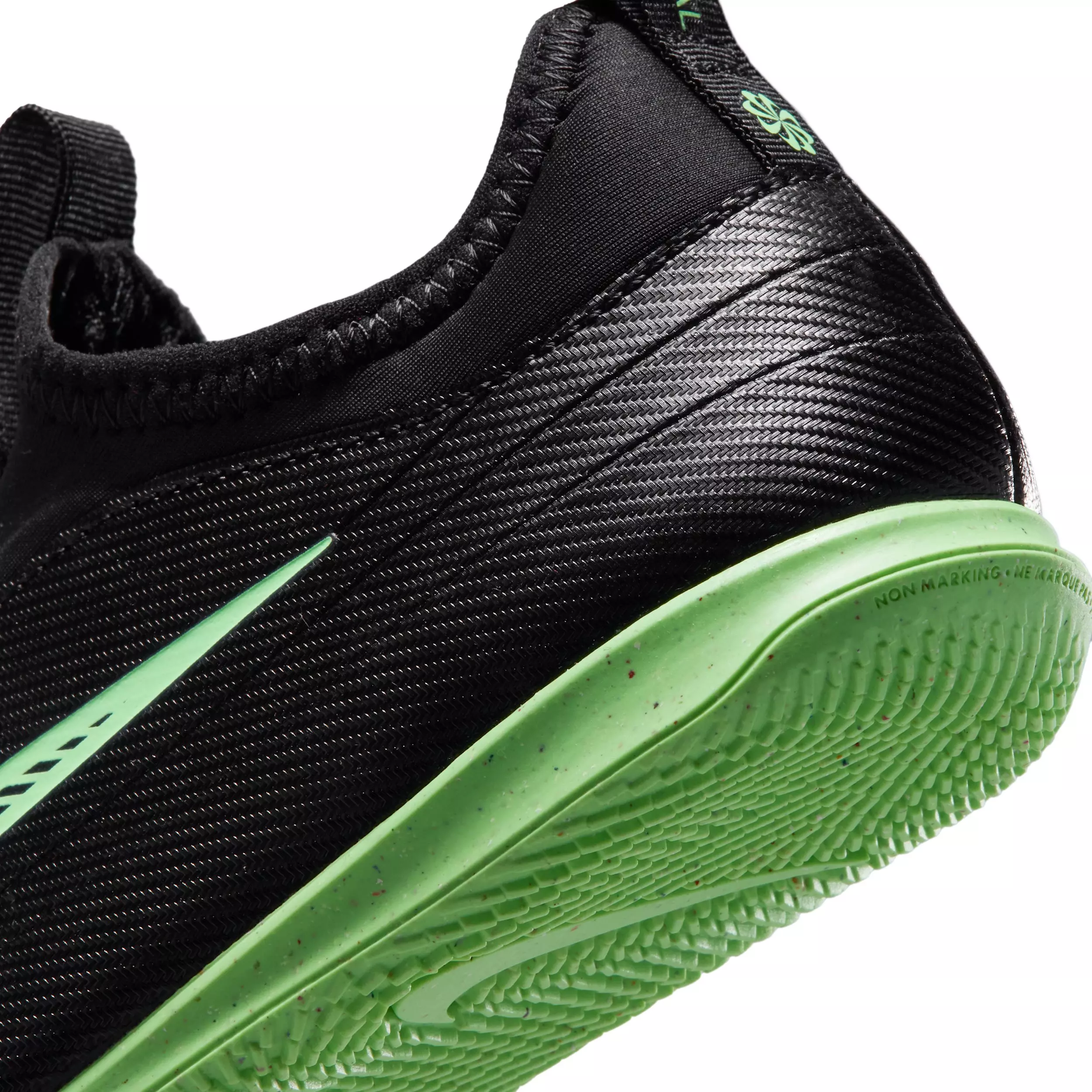 Nike Mercurial Vapor 17 Club IC "Black/Black/Illusion Green" Preschool Kids' Soccer Shoe - BLACK/BLACK/GREEN