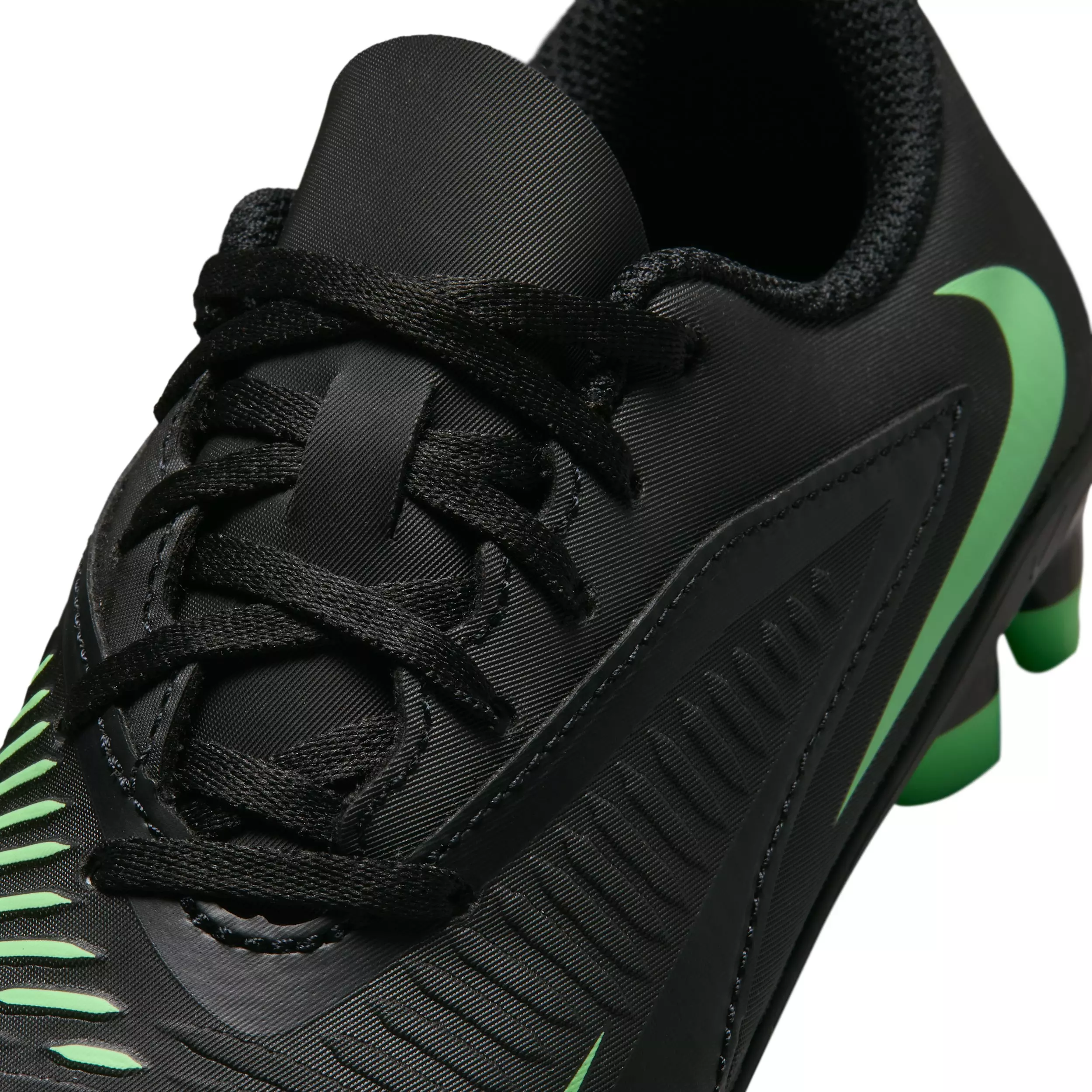 Nike Phantom 6 Low Club MG "Black/Black/Illusion Green" Preschool Kids' Soccer Cleat - BLACK/BLACK/GREEN